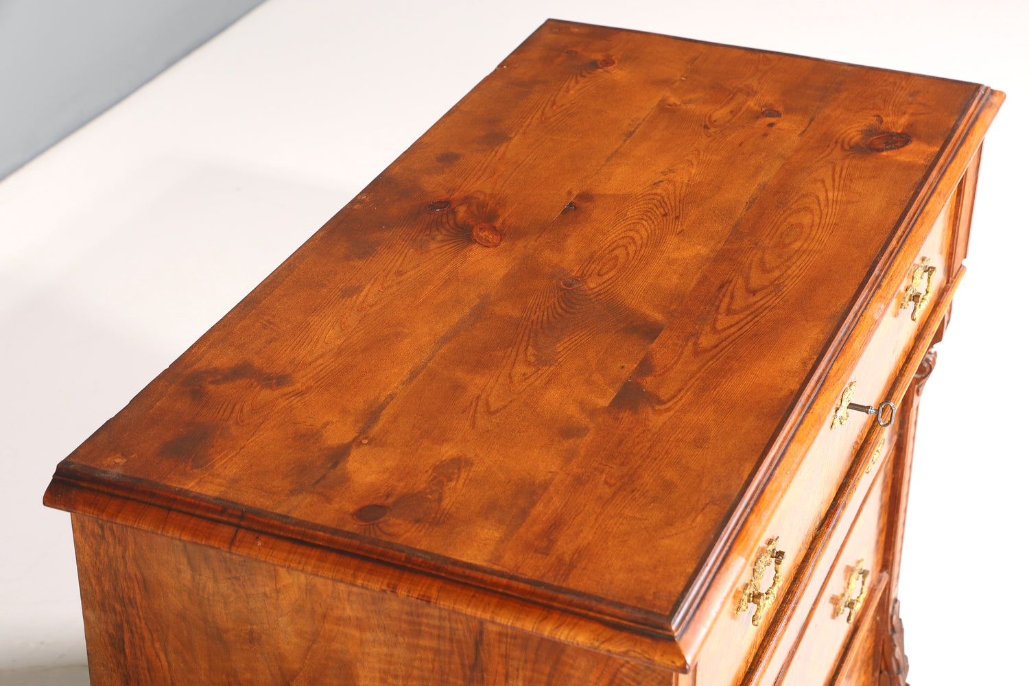 Traumhafte Gründerzeit Kommode Louis Philippe Nussbaum Sideboard um 1880 Antik Schubladenkommode