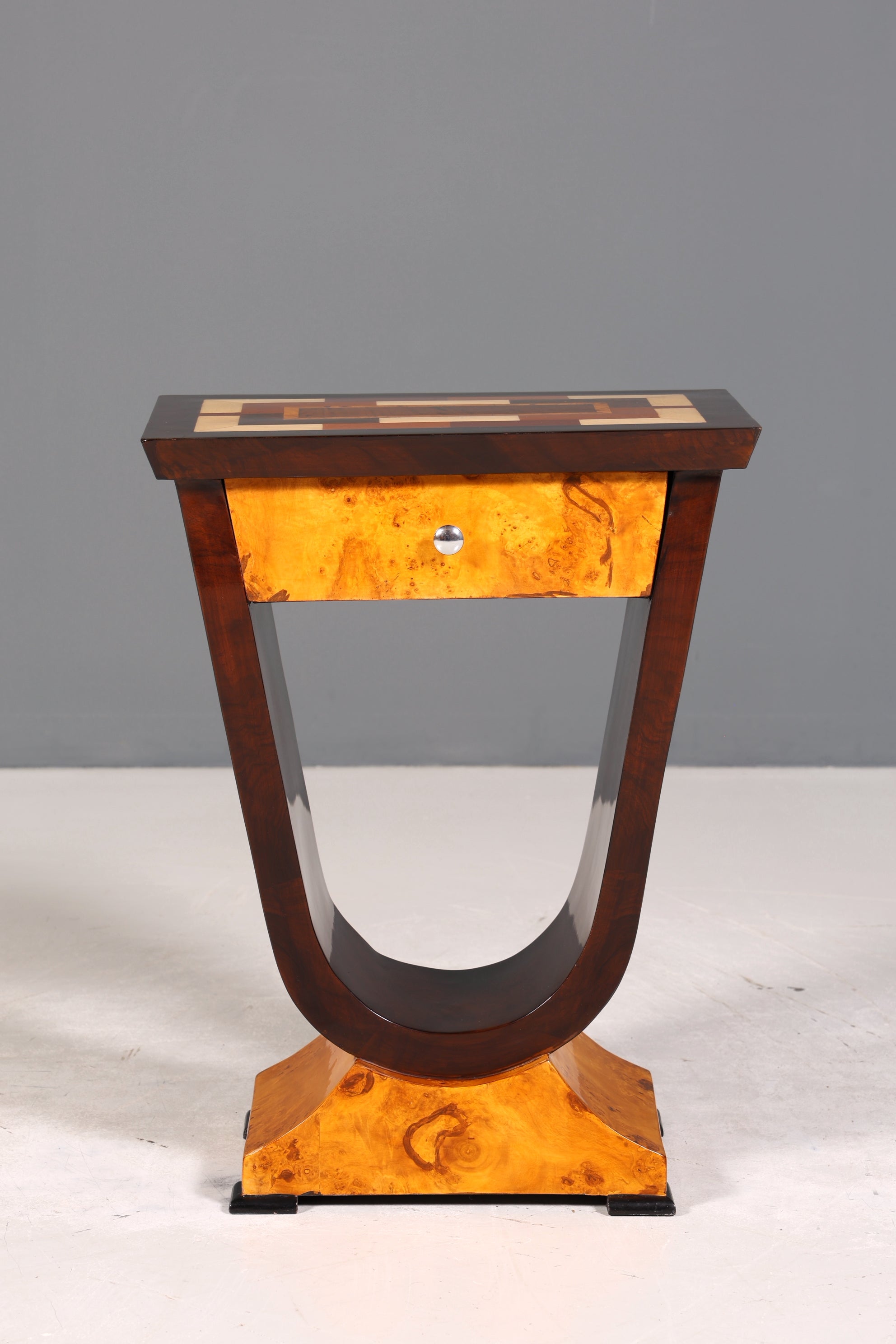 Fantastic Art Deco style chest of drawers, side table, bedside table, storage table
