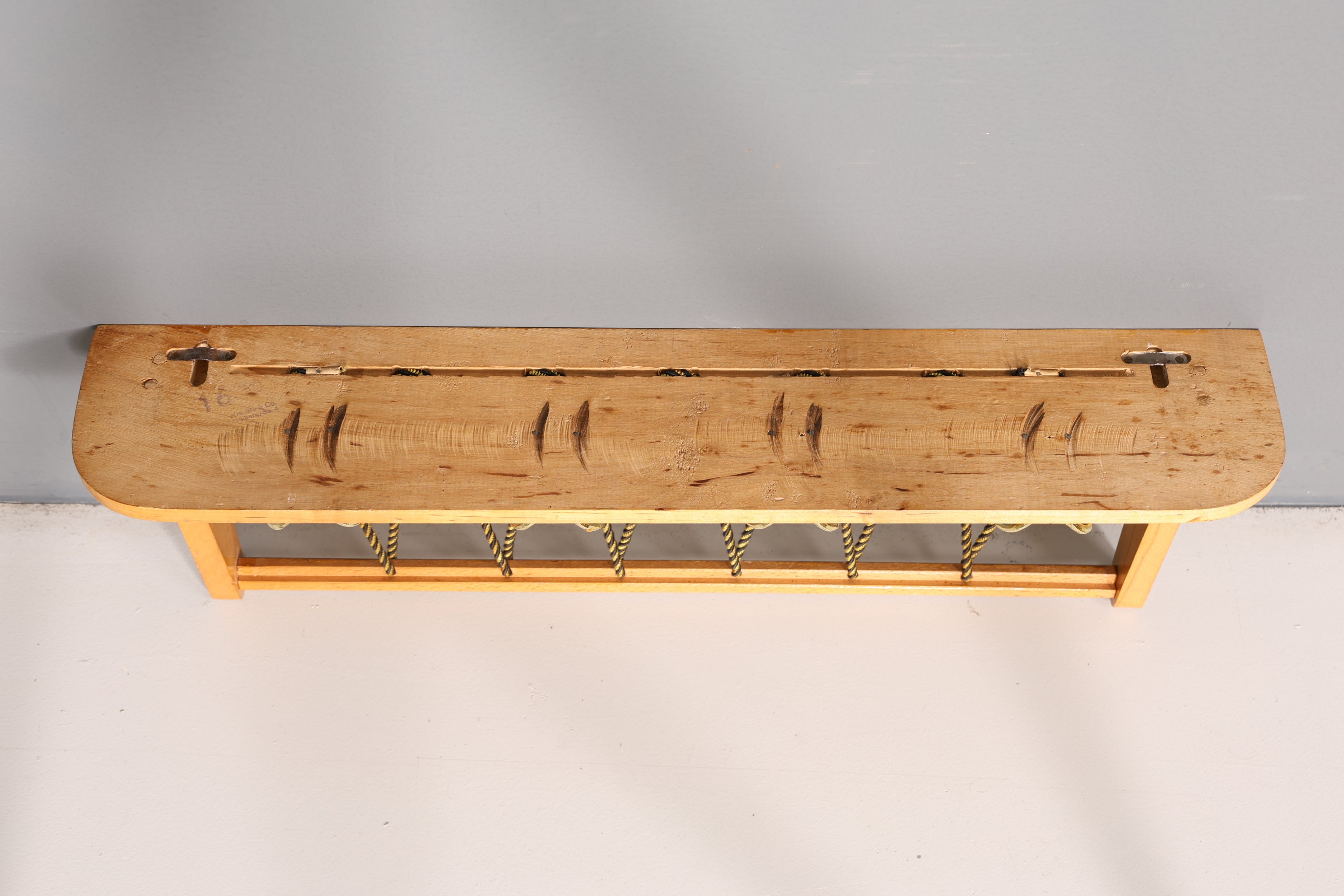Schlichte Mid Century Garderobe Retro Hutablage Vintage Hakenleiste 60s Hakenleiste