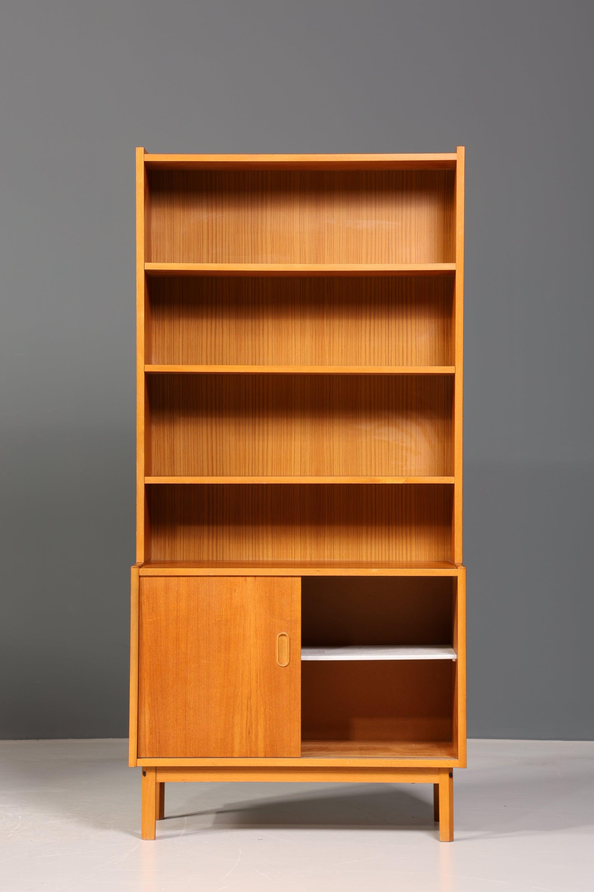 Schlichtes Mid Century Bücherregal Danish Design Schrank Retro Kommode "Made in Denmark" Schiebetür Regal Vintage 2 von 2