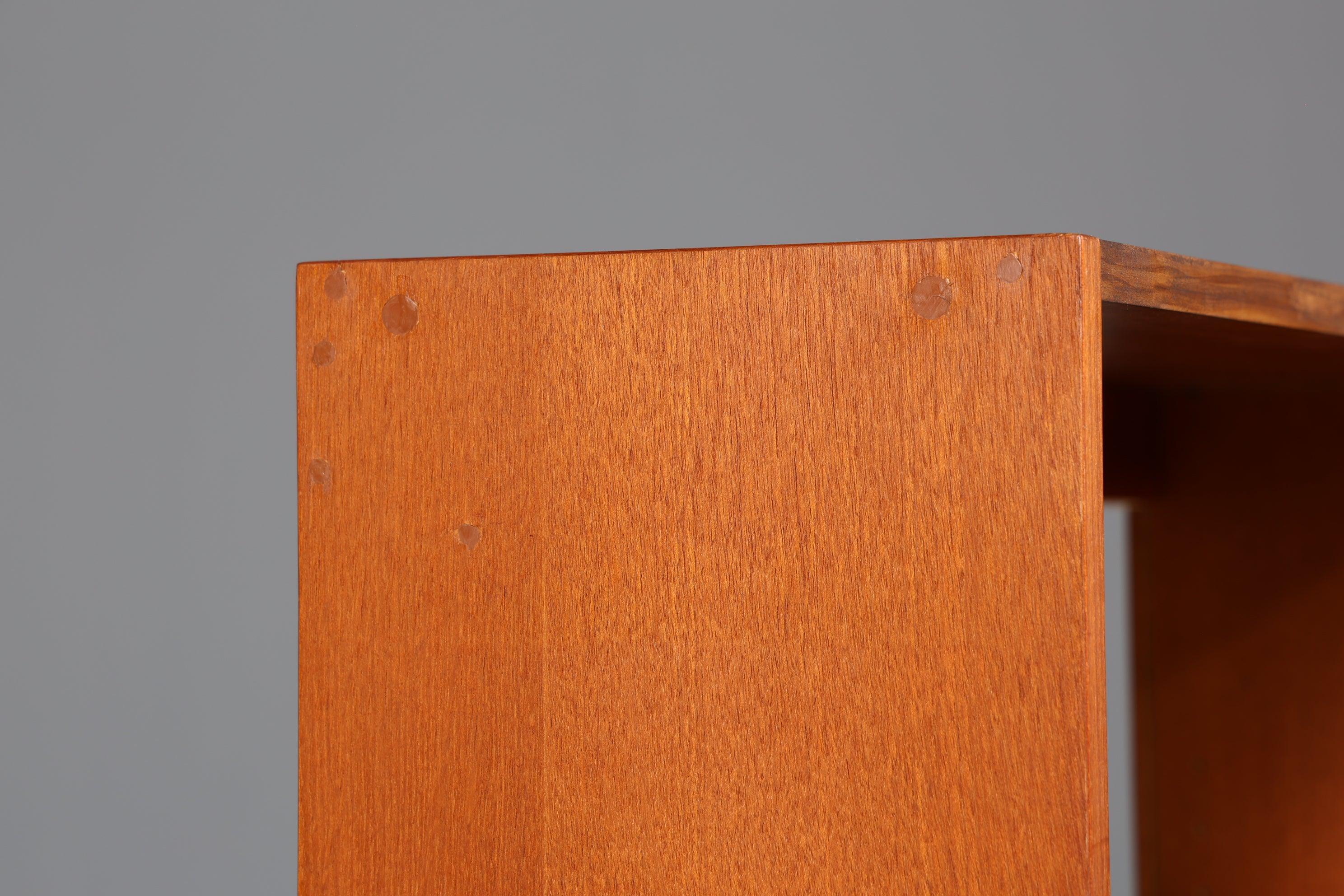 Traumhaftes Mid Century Regal "Made in Denmark" Teak Holz Bücherregal Schrank