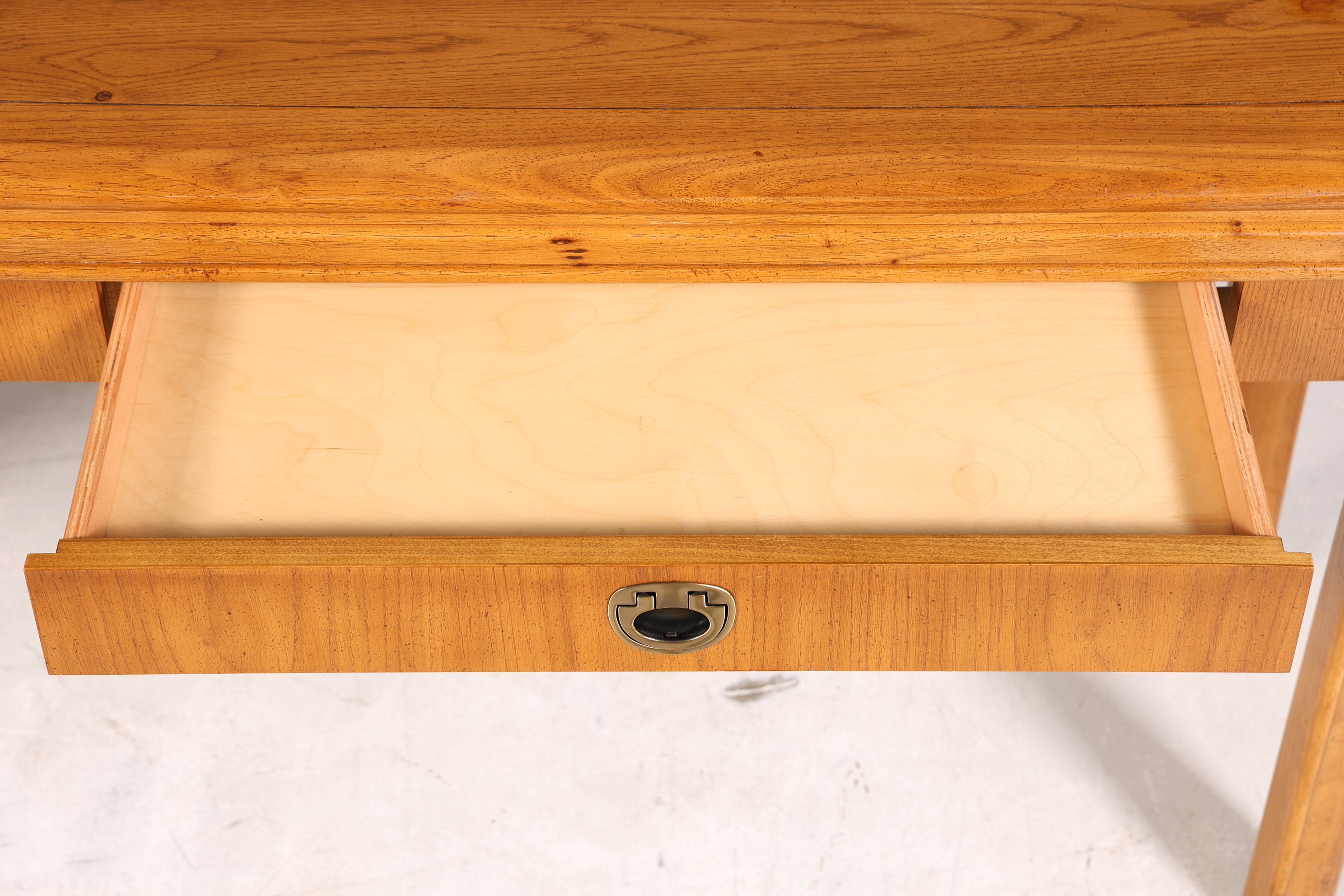 Wunderschöner Tisch der Marke Drexel Heritage Konsolentisch Art Deco Ablagetisch