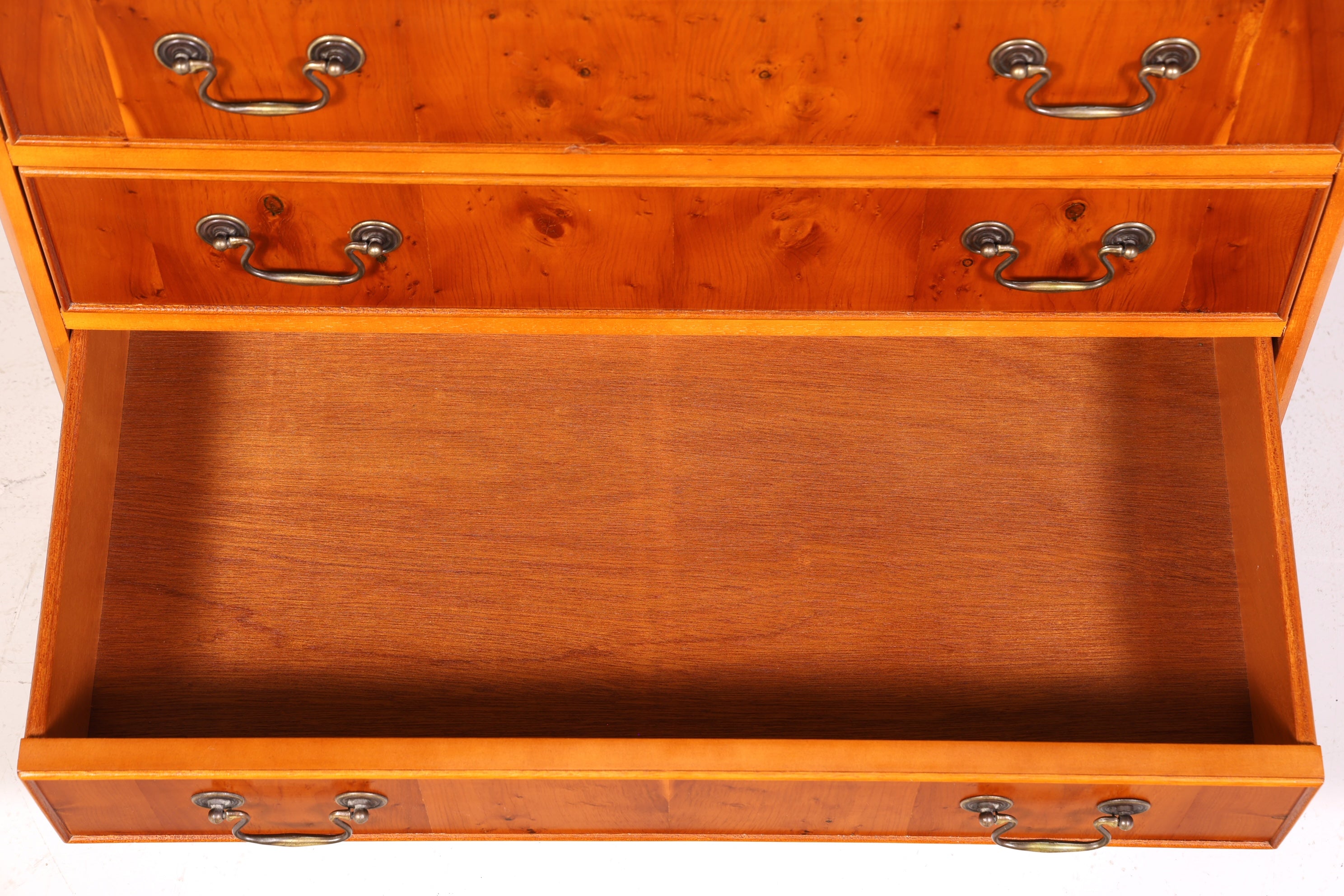 F221 Finish cm Wunderschöner Englischer Sekretär Eibe Schreibkommode Antik Stil Kommode UK Schreibtisch