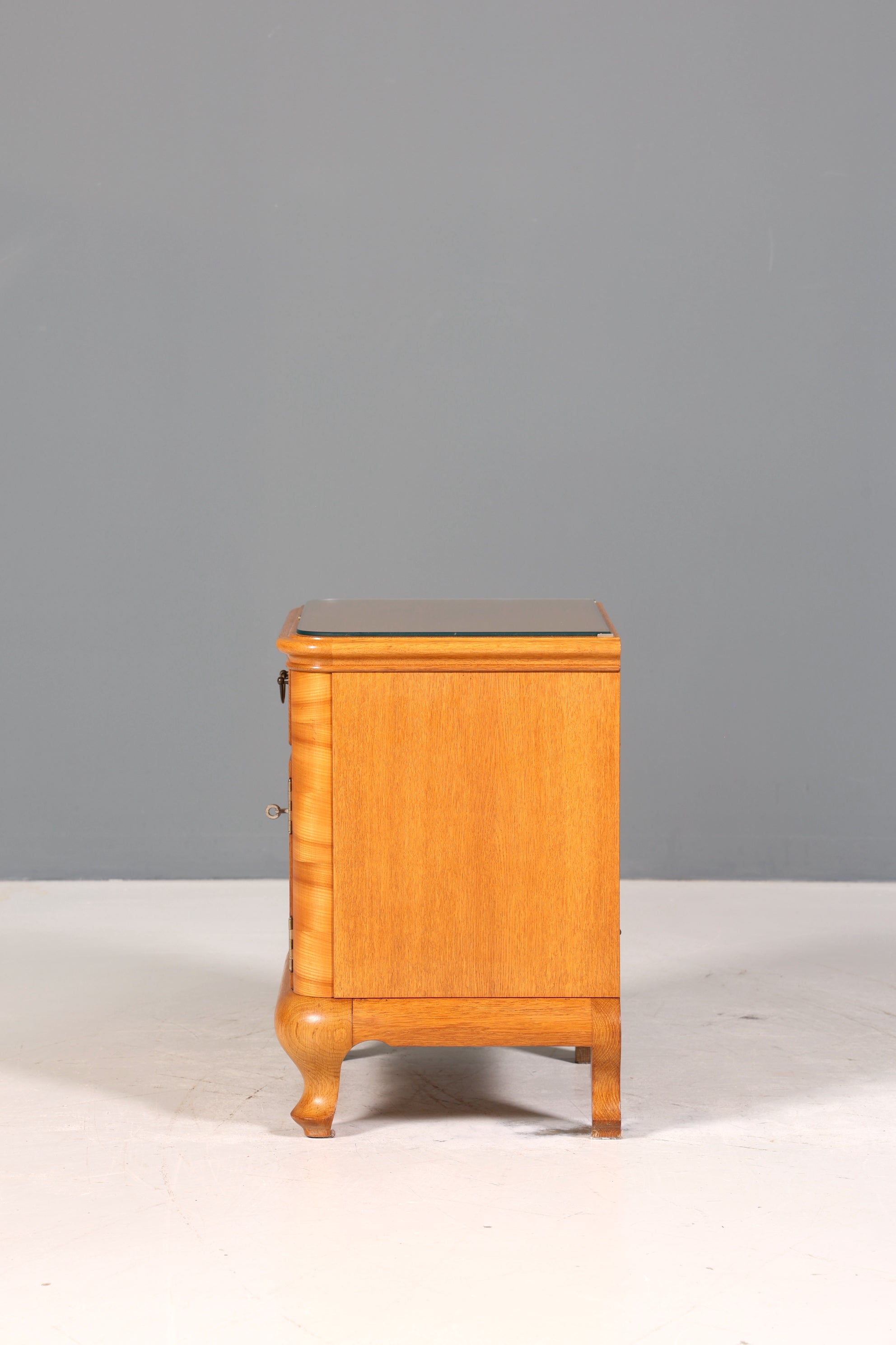 Traumhafte Mid Century Kommode Vintage Nachttisch 60s Schrank Nachtschrank 2 von 2