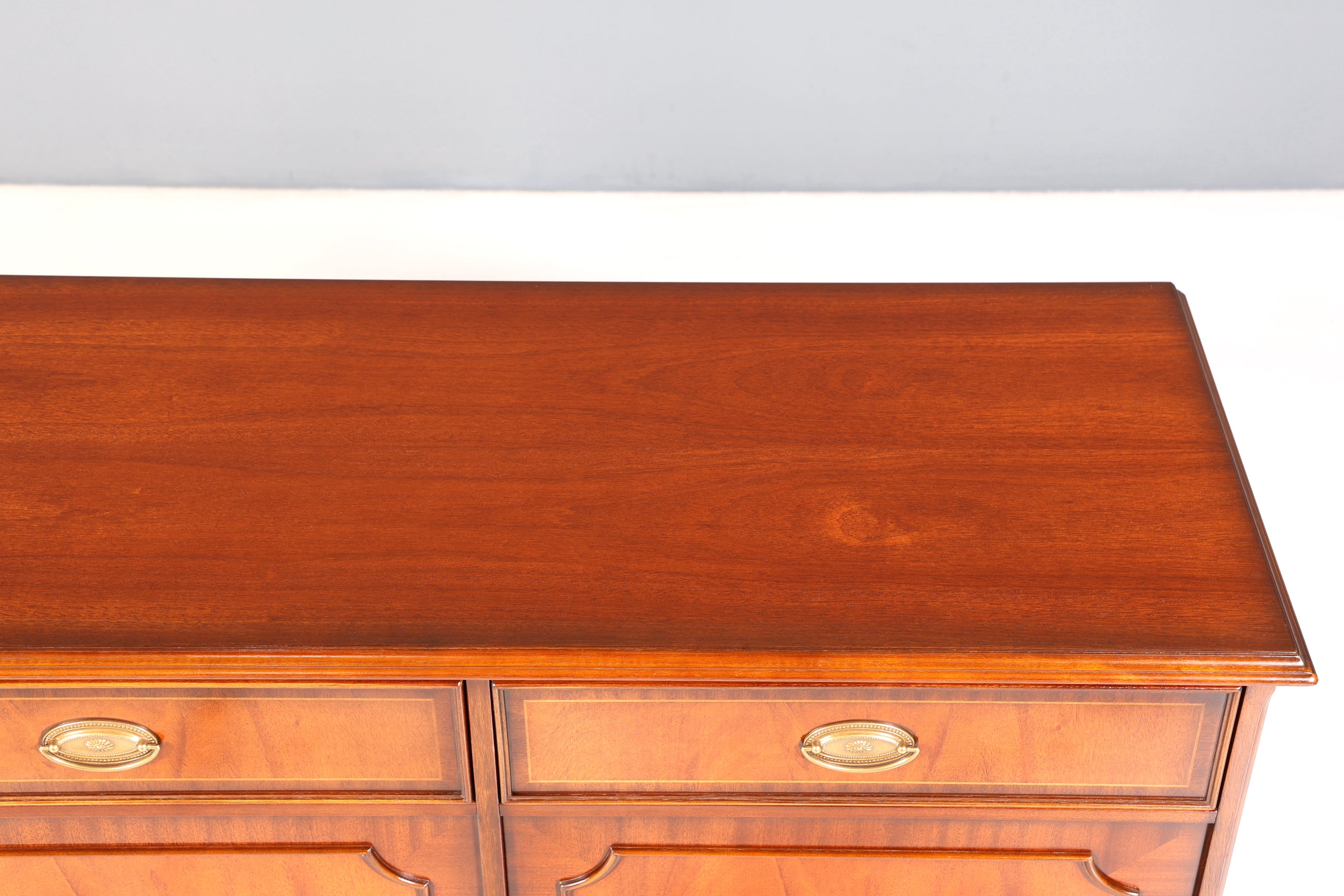 Traumhaftes Englisches Sideboard Original Heldense Buffet Antik Stil Mahagoni Schrank Anrichte