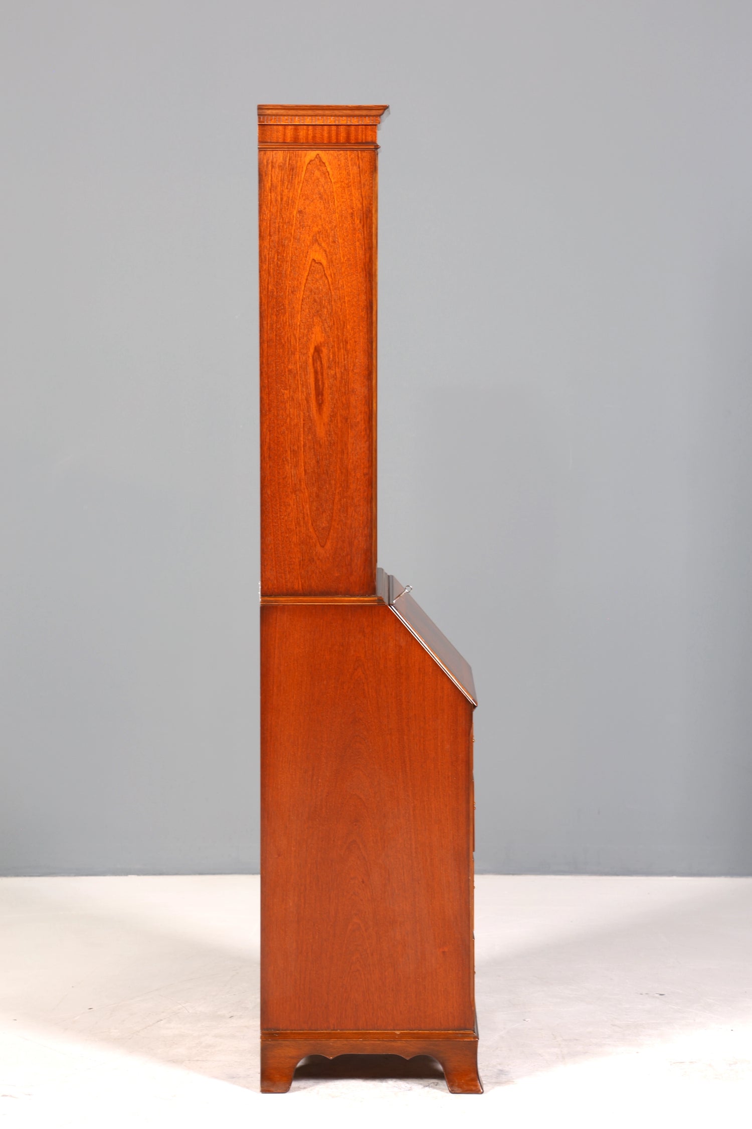 Edler Englischer Sekretär Original Heldense Büro Aufsatzsekretär Antik 60s Vitrinen Schrank UK