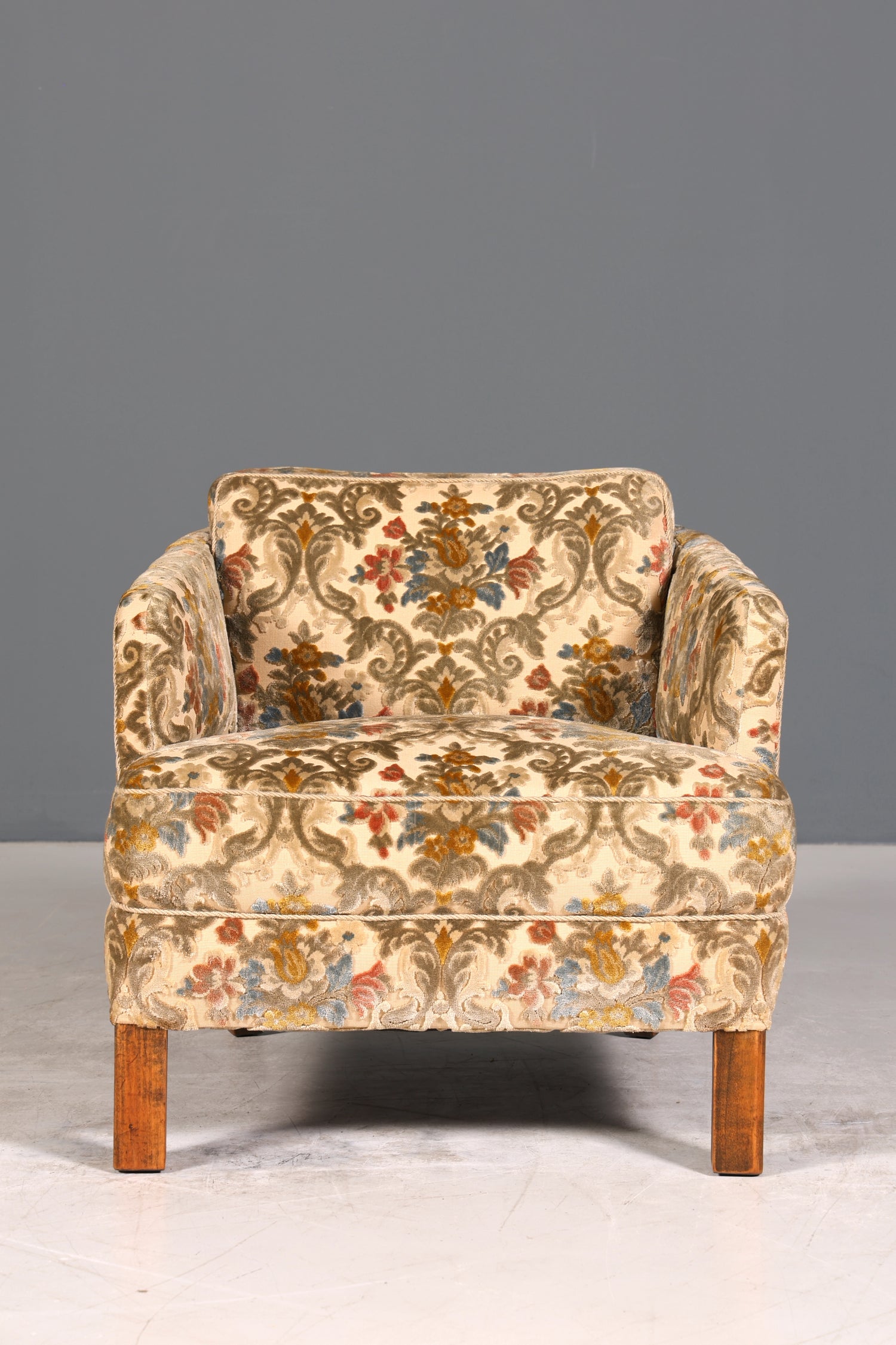 Wunderschöner Chippendale Sessel Art Deco Stil Lounge Floraler Samt Stoff Sessel 1 von 2