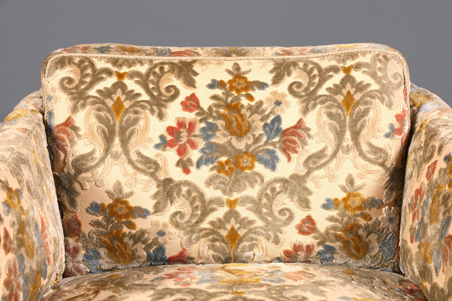 Wunderschöner Chippendale Sessel Art Deco Stil Lounge Floraler Samt Stoff Sessel 1 von 2