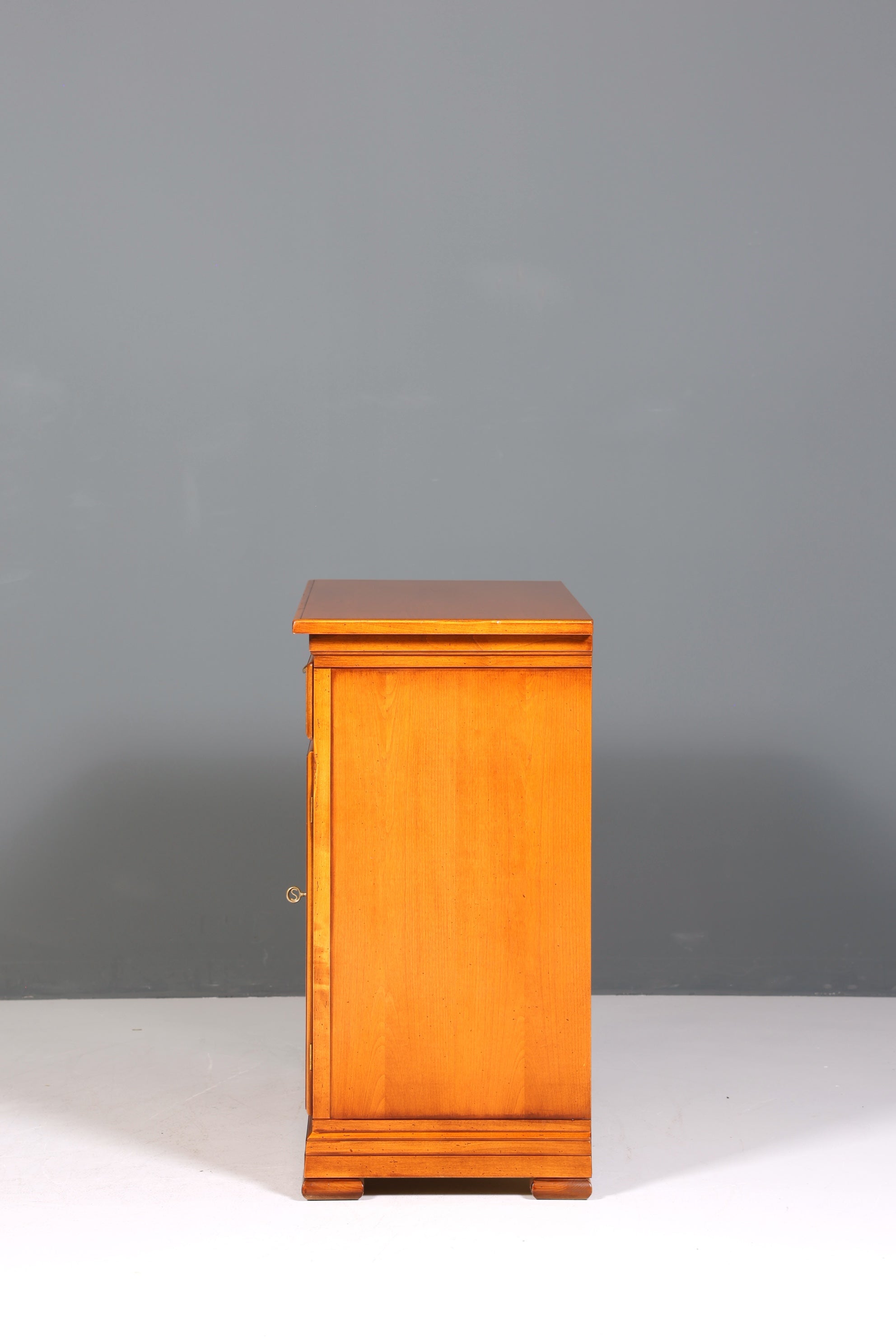 Traumhaftesr Original Selva Schrank Antik Stil Villa Borghese Sideboard Kommode Buffet Anrichte