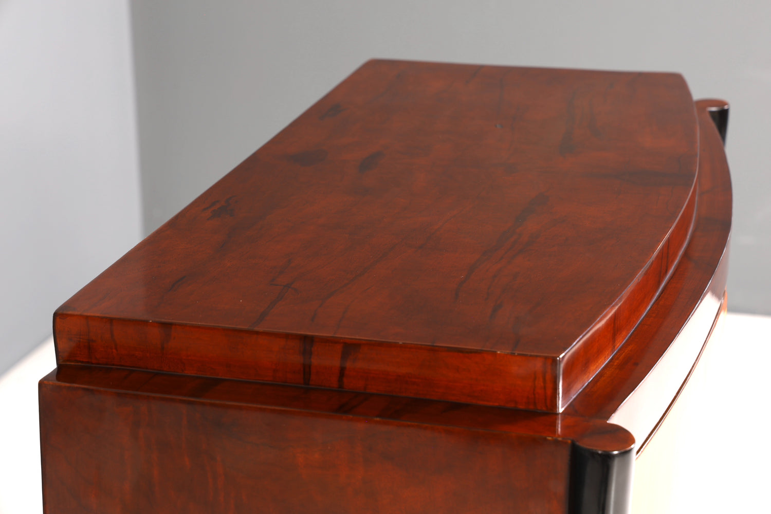 Wunderschönes Art Deco Stil Highboard Schrank Kommode Vertiko Sun Cabinet