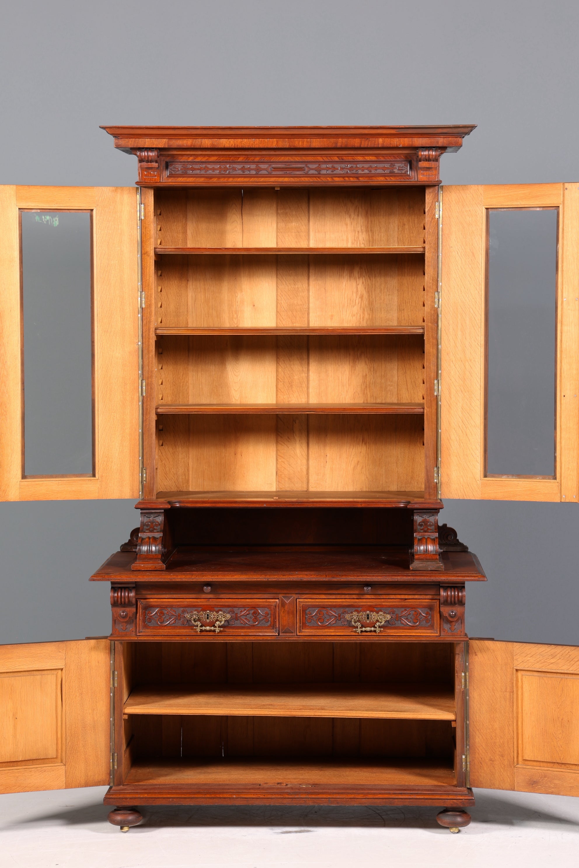 Edler Gründerzeit Vitrine Schrank Antik Nussbaum Regal Jugendstil Vitrinenschrank Geschirrschrank um 1880