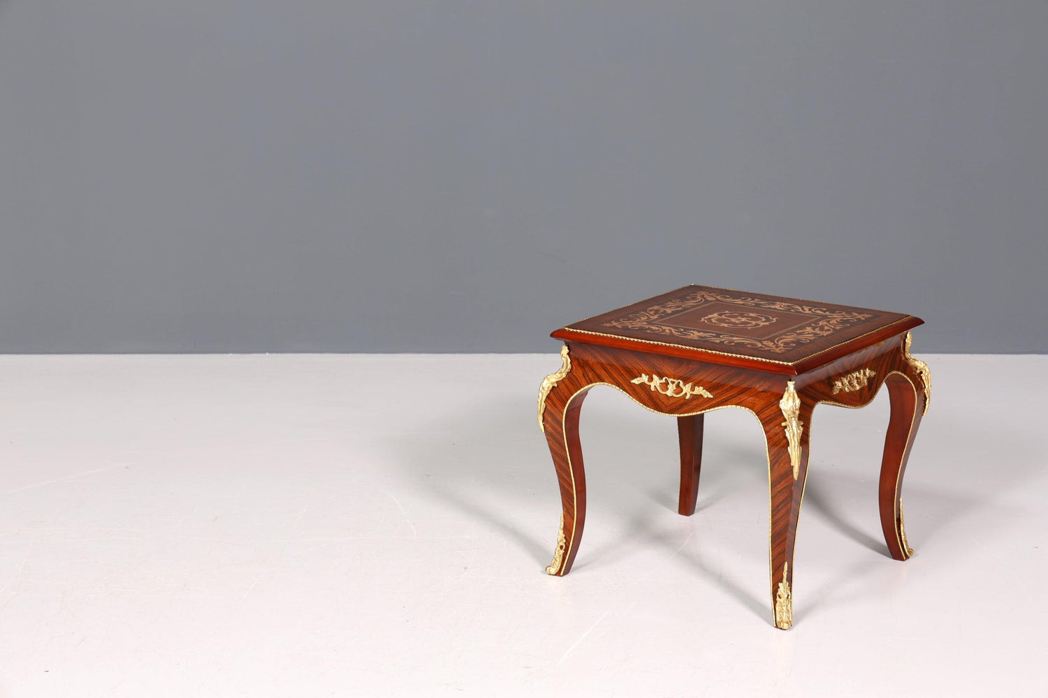 Traumhafter Barock Stil Louis XV Couchtisch Antik Stil Ablagetisch Beistelltisch 2 von 2