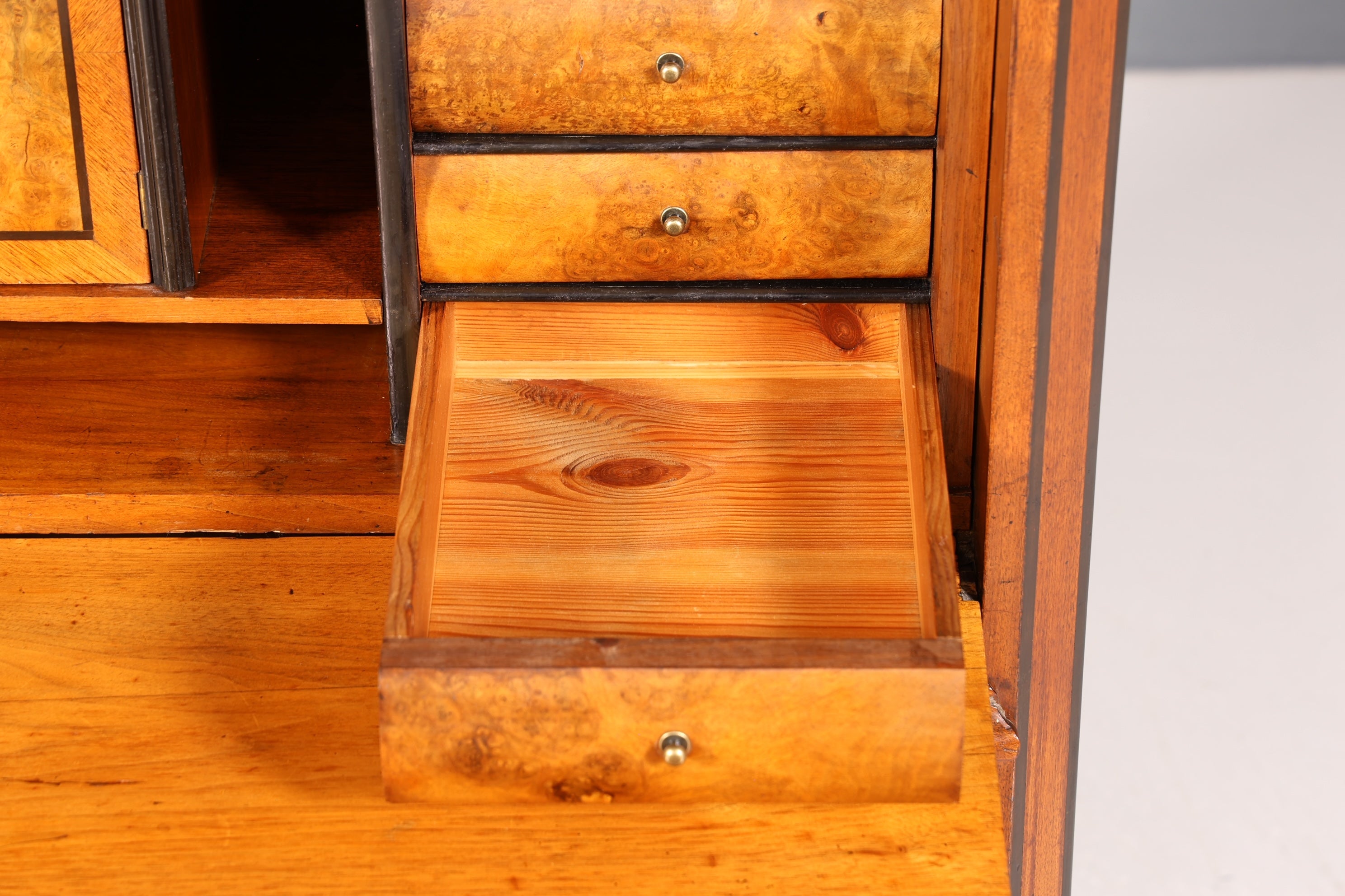 Stilvoller Gründerzeit Sekretär Vertiko Highboard Jugendstil Kommode Schrank um 1900