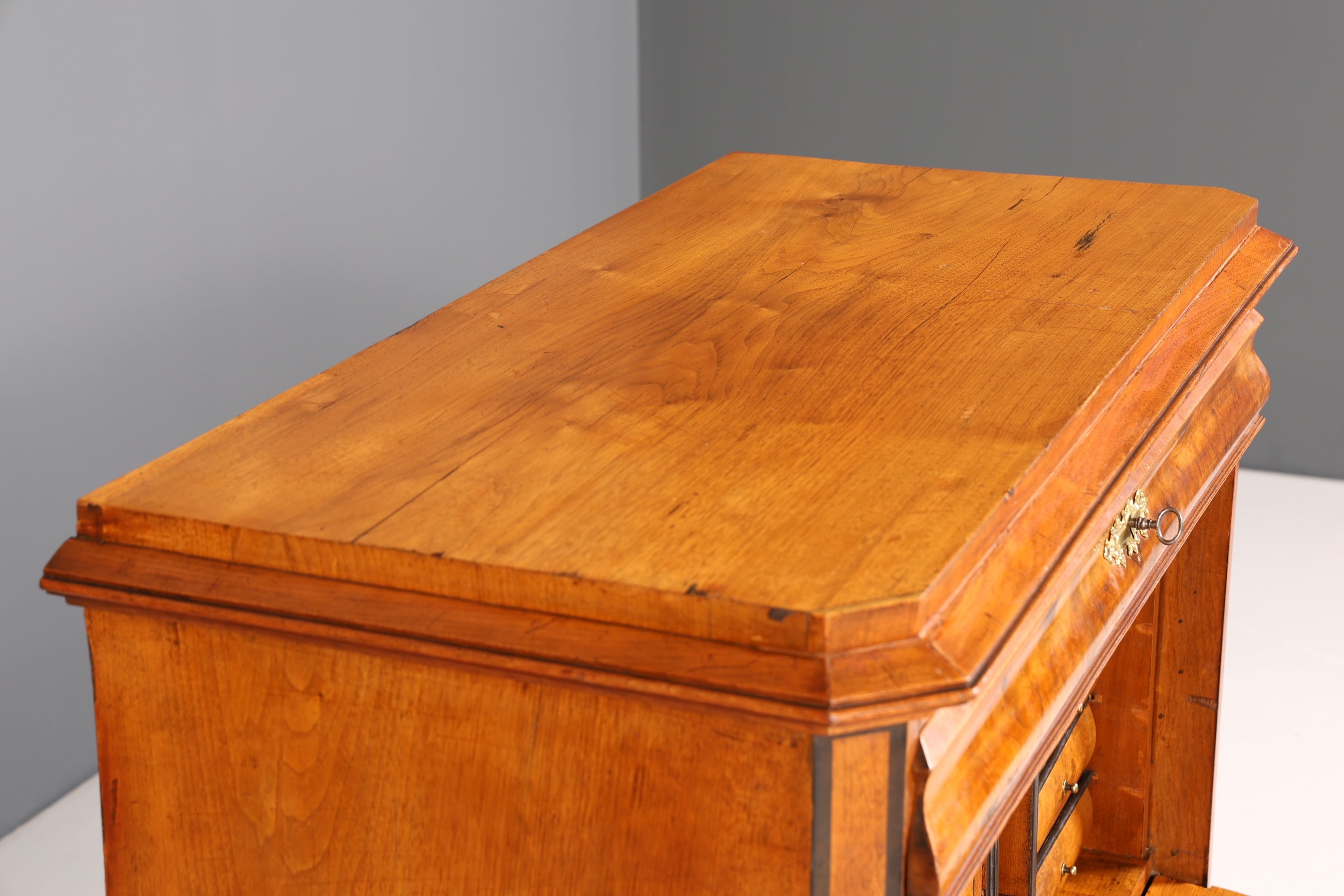 Stilvoller Gründerzeit Sekretär Vertiko Highboard Jugendstil Kommode Schrank um 1900