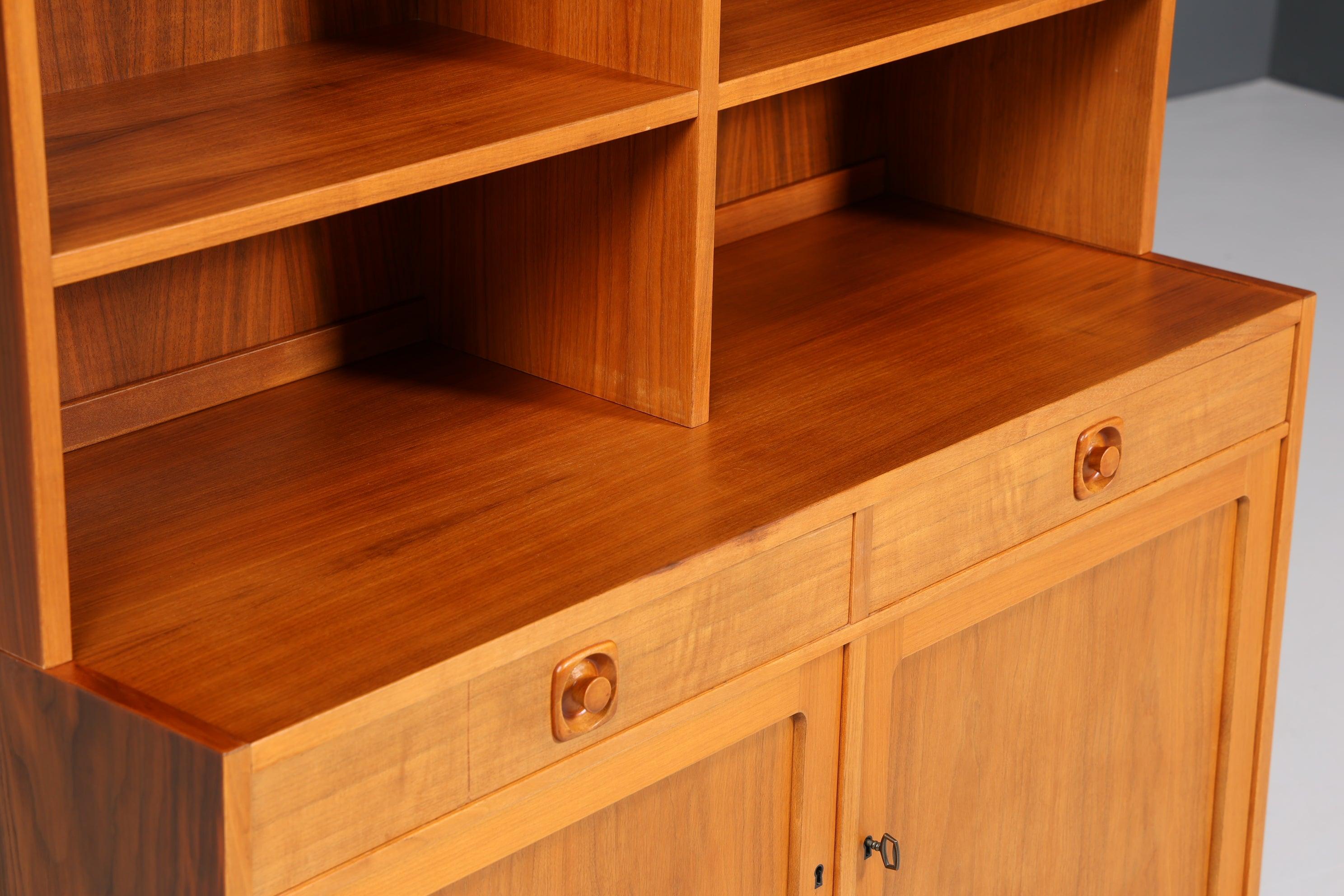 Traumhaftes Mid Century Regal "Made in Denmark" echt Holz Schrank Danish Design Retro Kommode Vintage Bücherregal 60er Jahre