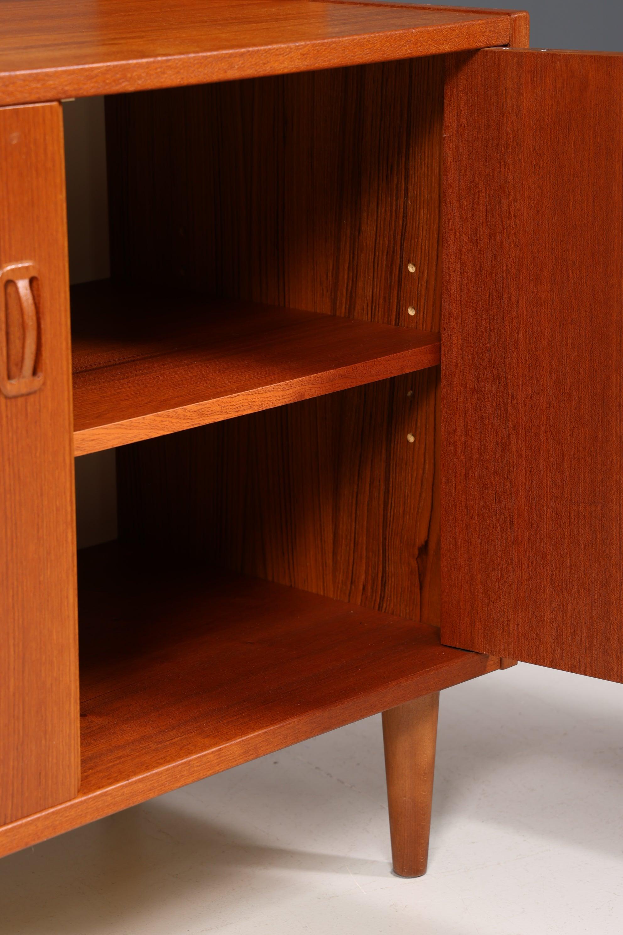 Wunderschönes Mid Century Regal Vintage Teak Holz Vitrine Schrank "Made in Denmark" Kommode