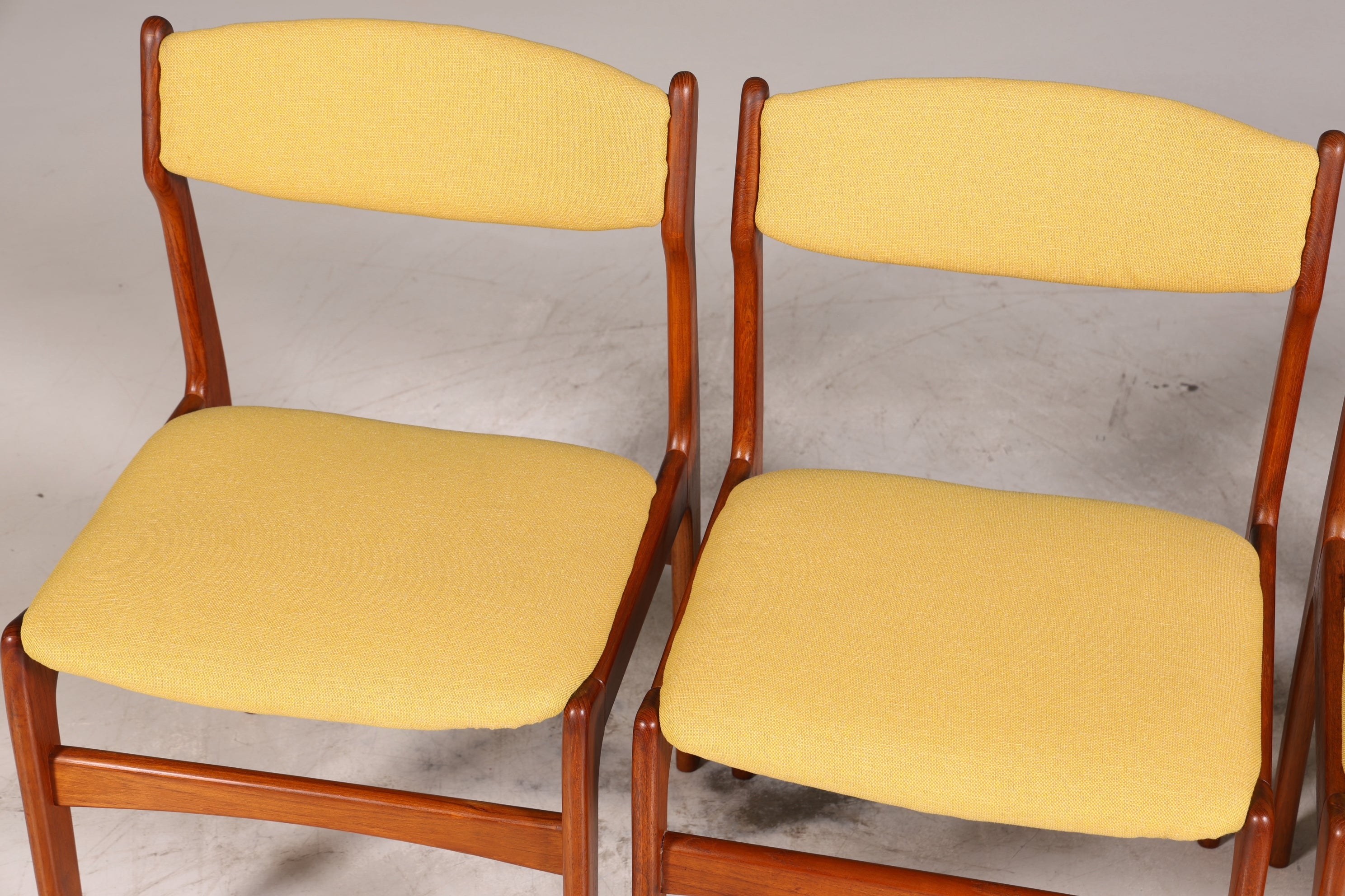 4x Mid Century Teak Holz Stühle Made in Denmark Retro Stuhlset Danish Design Küchenstühle