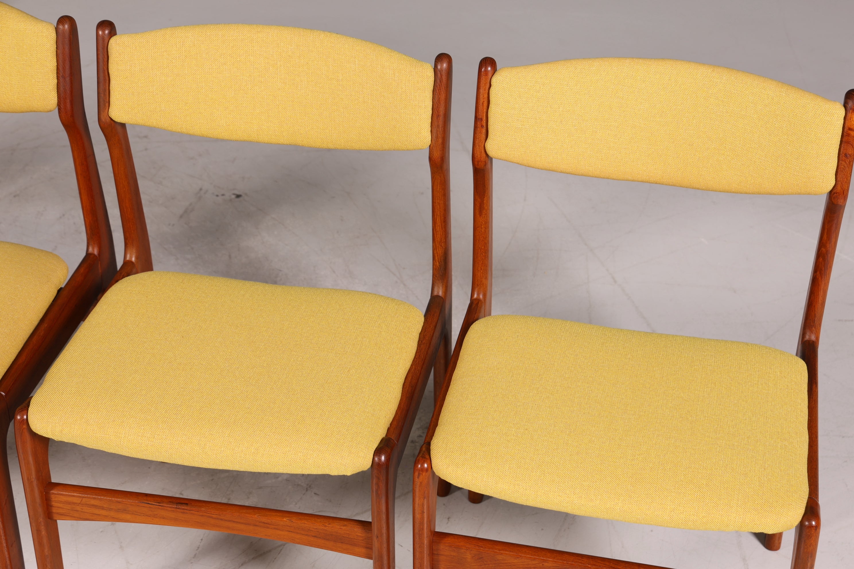 4x Mid Century Teak Holz Stühle Made in Denmark Retro Stuhlset Danish Design Küchenstühle
