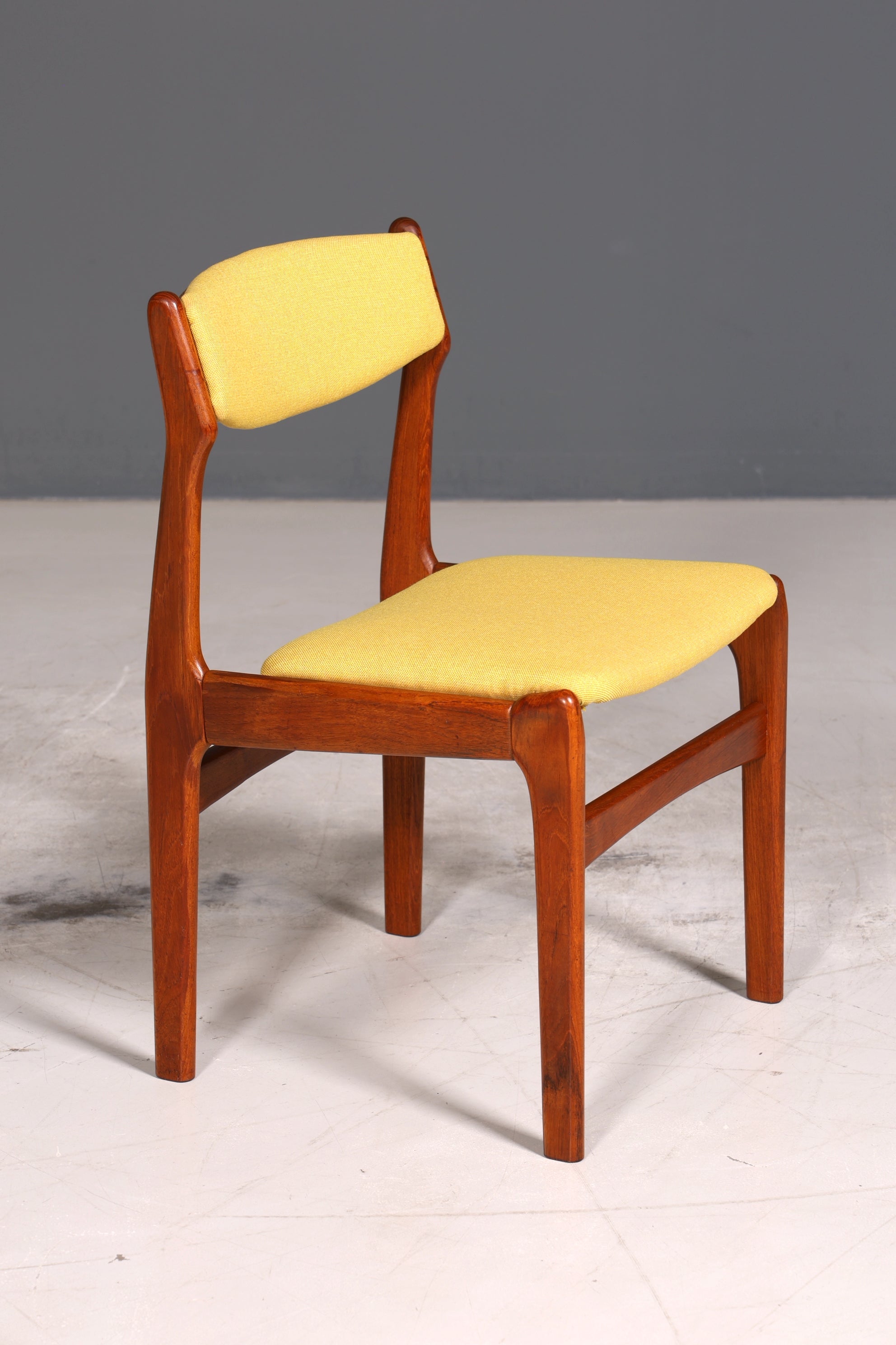 4x Mid Century Teak Holz Stühle Made in Denmark Retro Stuhlset Danish Design Küchenstühle