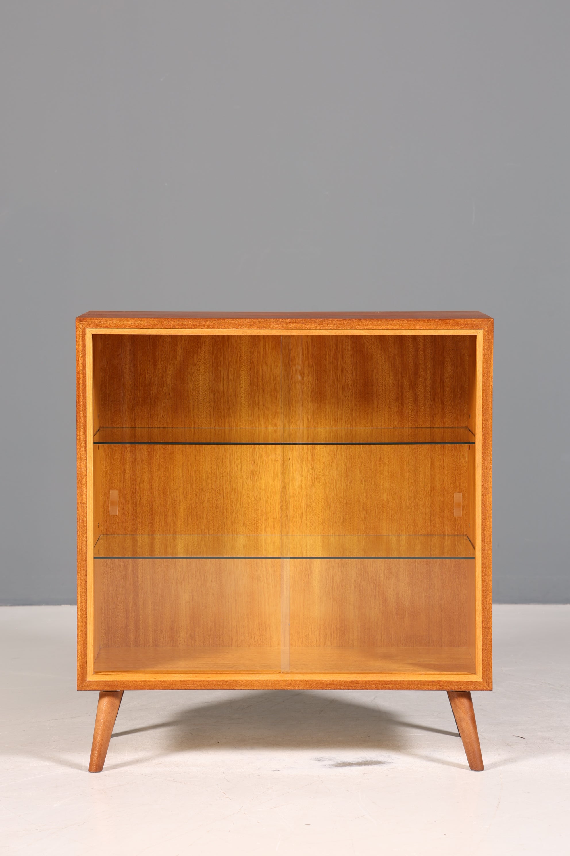 Wunderschöne Mid Century Vitrine Vintage Regal Retro Bücherregal 60s Schrank 1 von 2