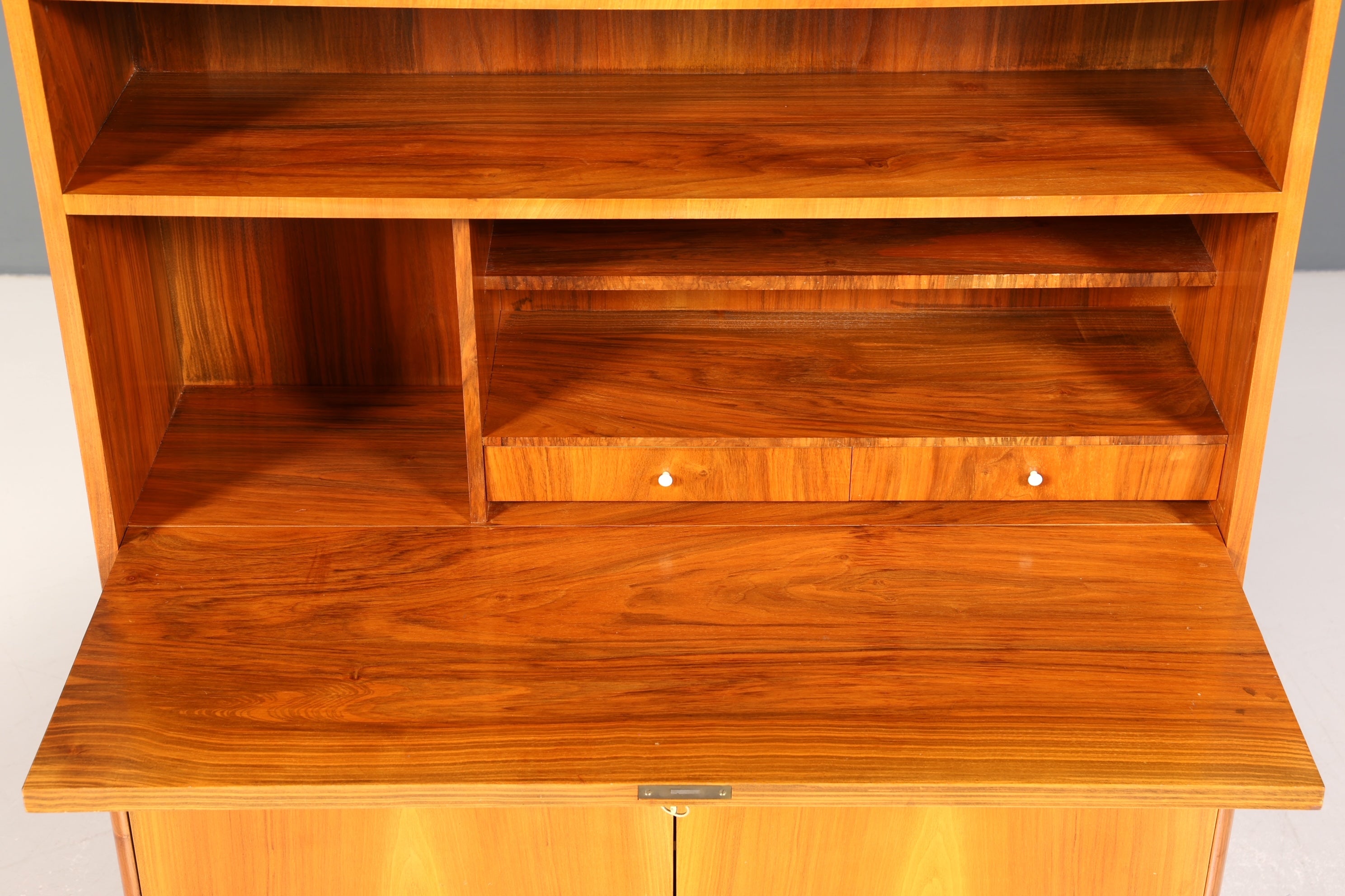 Wunderschöner Mid Century Schrank Sekretär Vintage Bücherregal Retro Highboard Regal 60s
