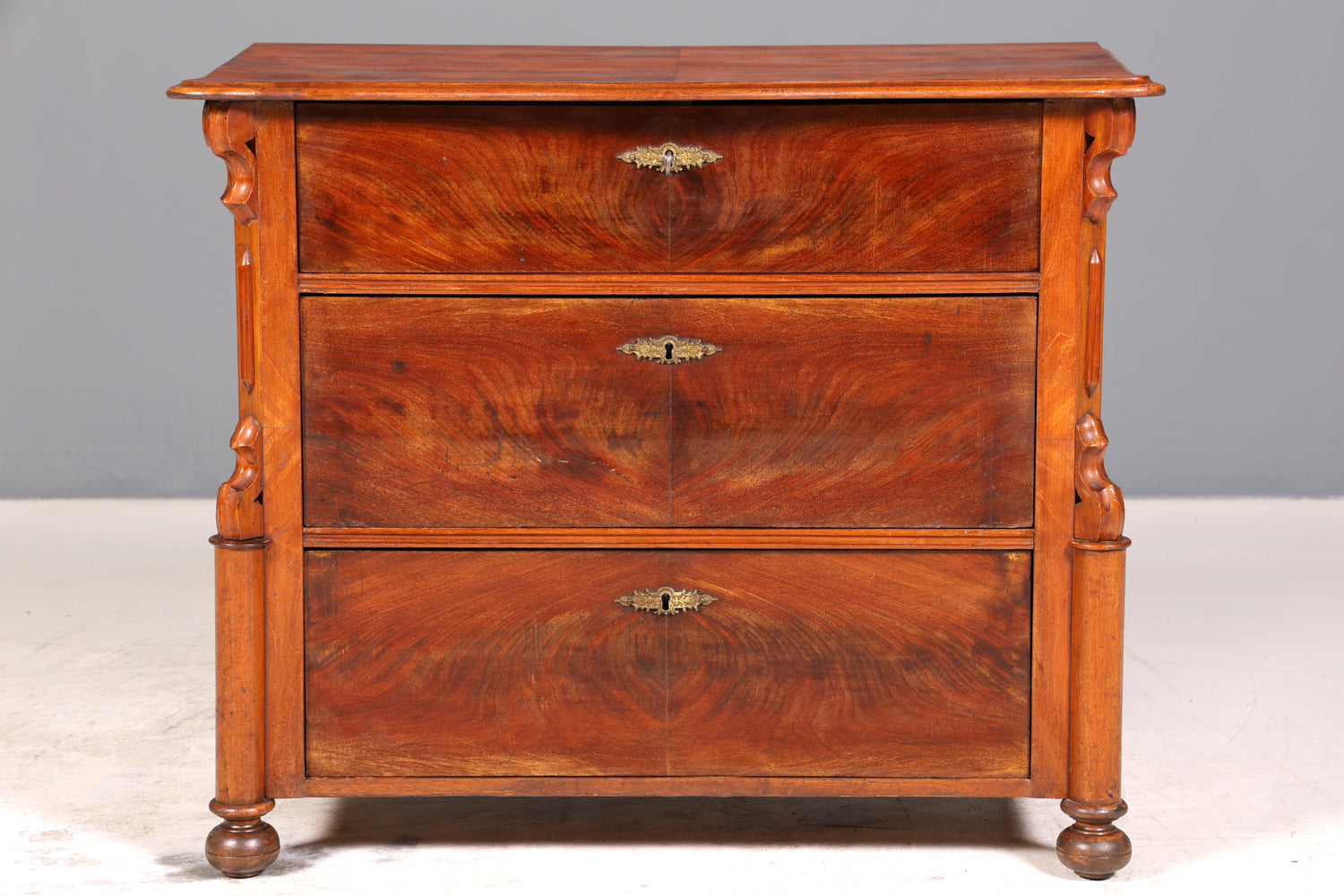 Wunderschöne Louis Philippe Kommode Gründerzeit Sideboard um 1880 Schubladenkommode Antik Wäschekommode