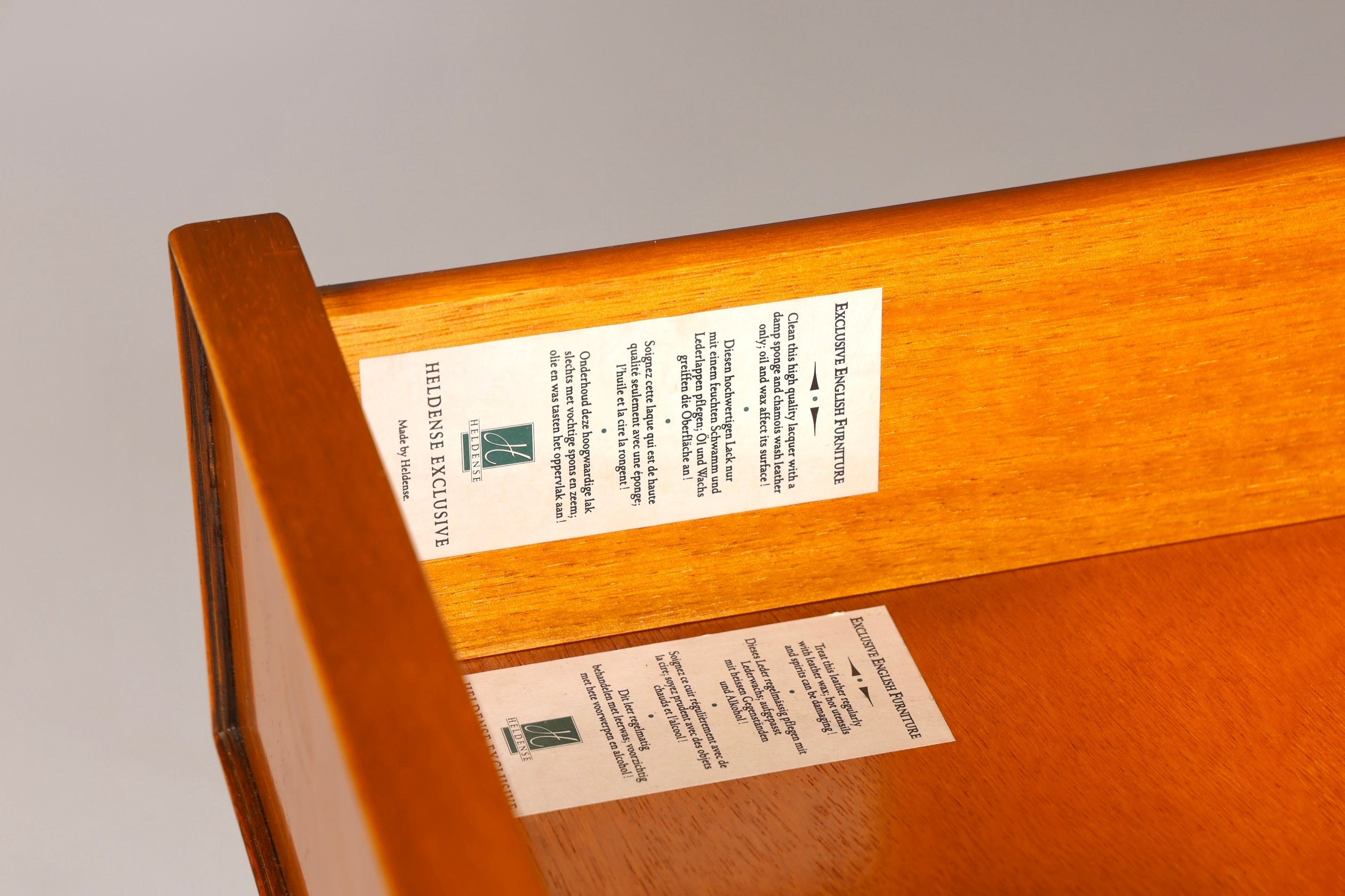 Stilvoller Englischer Sekretär Original Heldense Büro Aufsatzsekretär Eibe Antik 60S Vitrinen Schrank UK