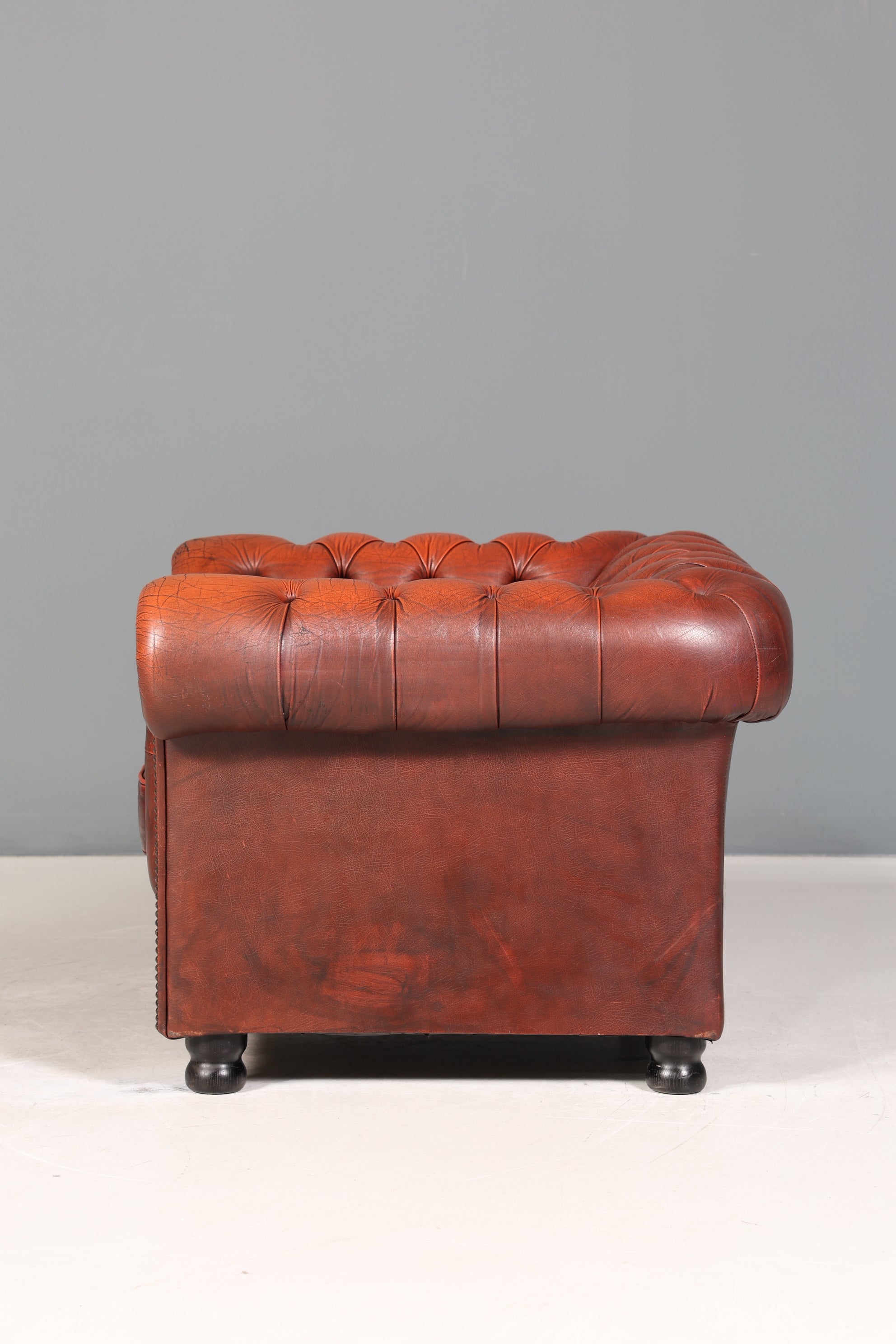 Stilvoller Original Chesterfield Sessel Englisch Oxblood Leder Armlehnsessel Herrensessel 2 von 2