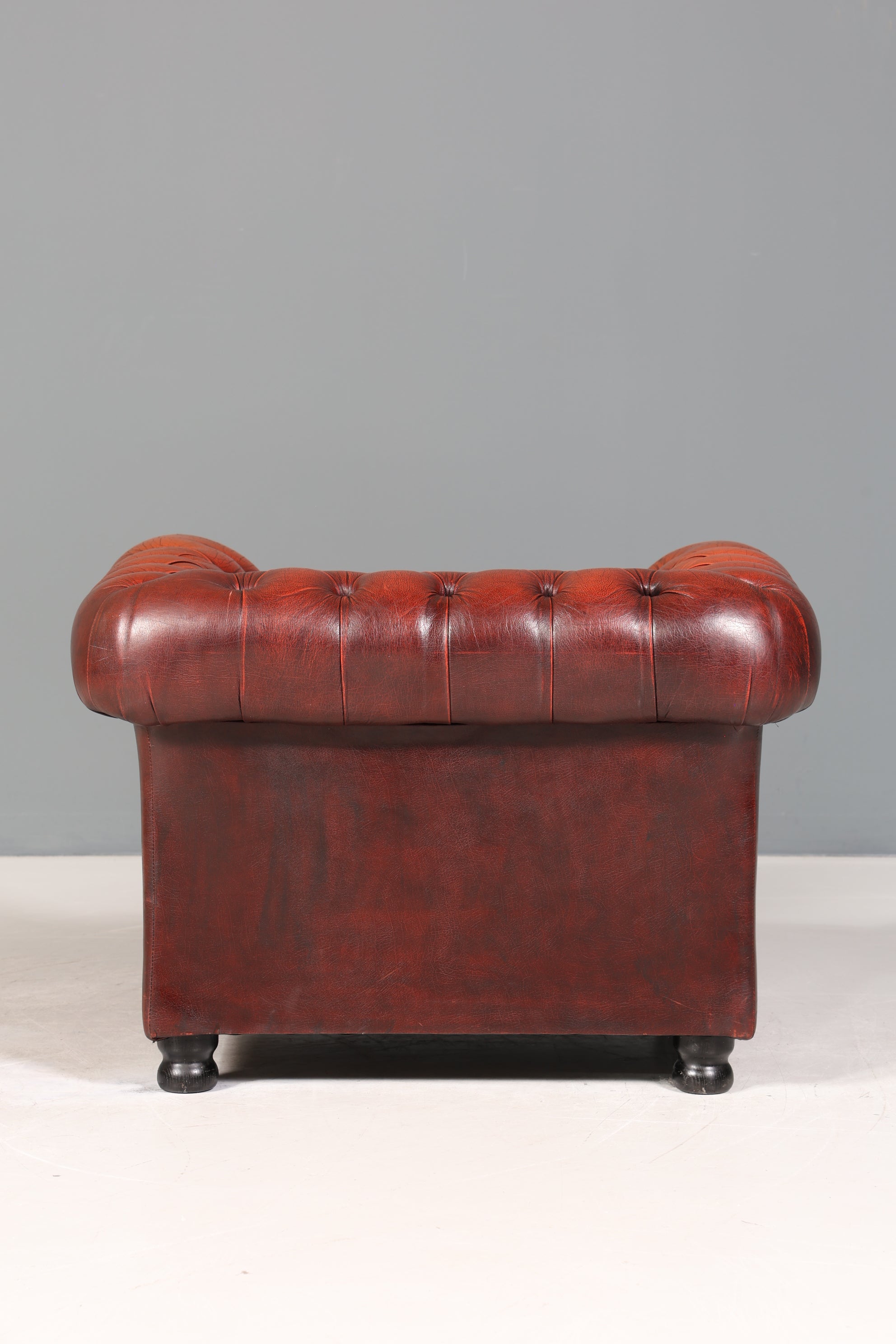 Stilvoller Original Chesterfield Sessel Englisch Oxblood Leder Armlehnsessel Herrensessel 2 von 2