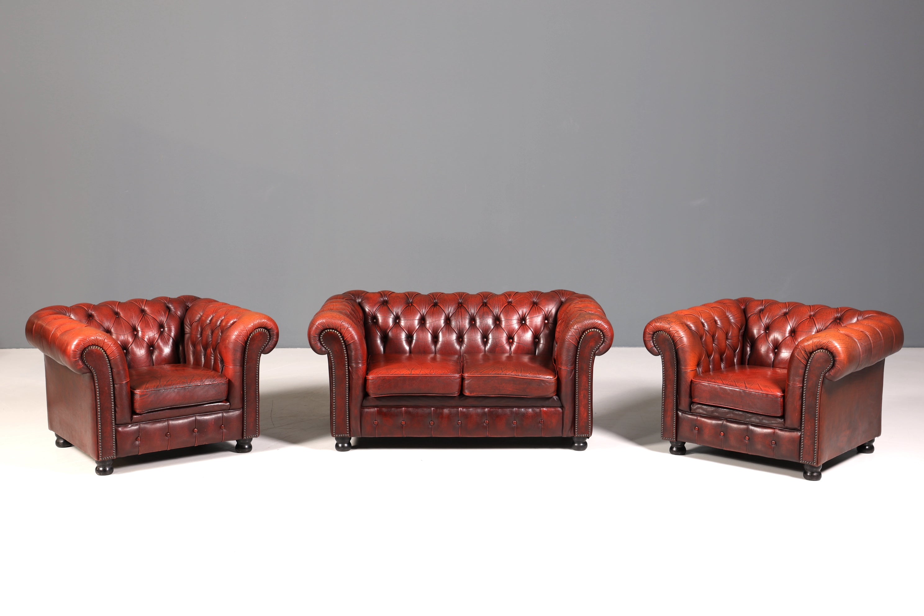 Stilvoller Original Chesterfield Sessel Englisch Oxblood Leder Armlehnsessel Herrensessel 2 von 2