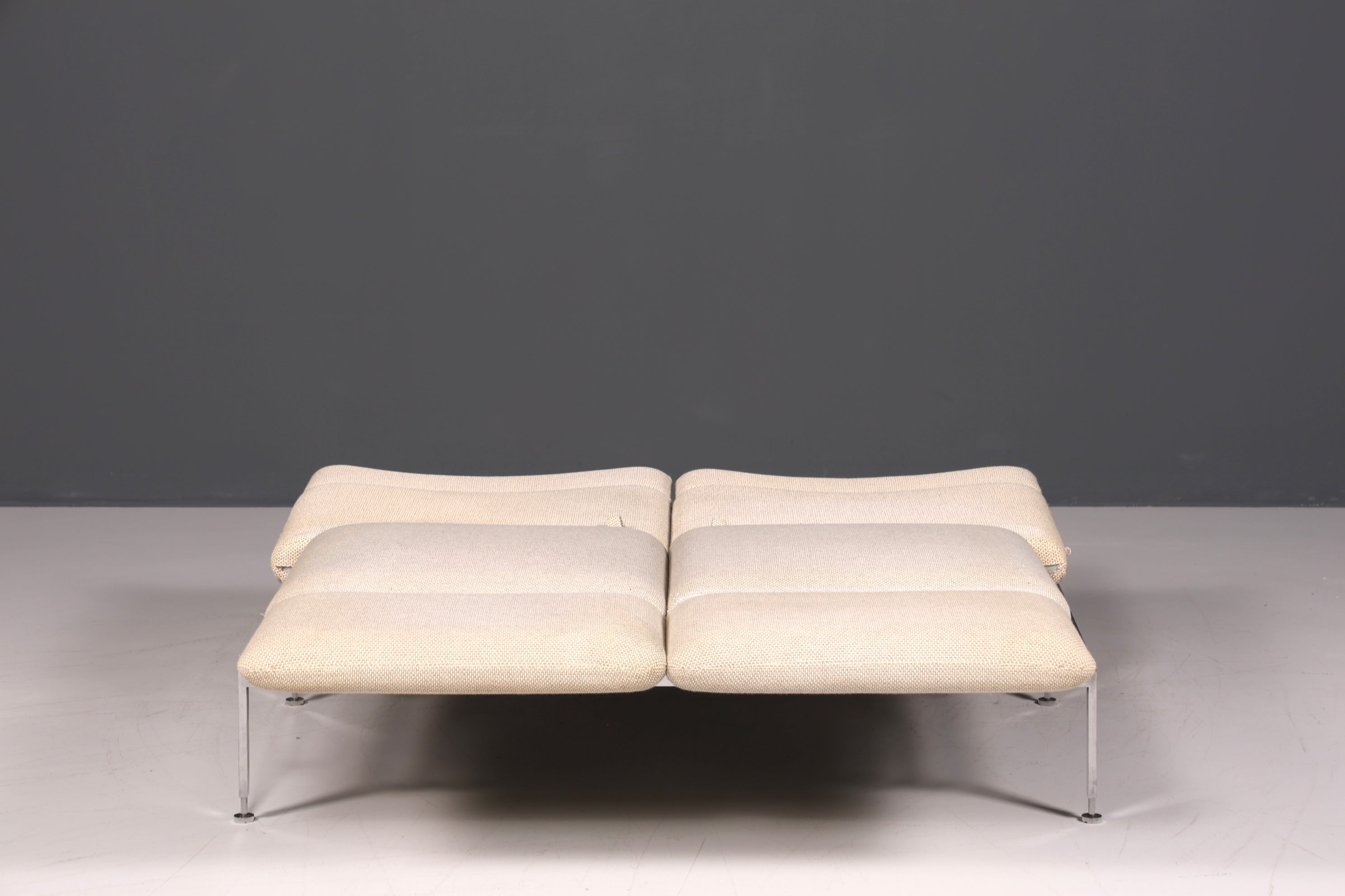 Wunderschönes Designer Brühl Roro Sofa 2 Sitzer Couch Schlafsofa Designed by Roland Meyer-Brühl Gästebett