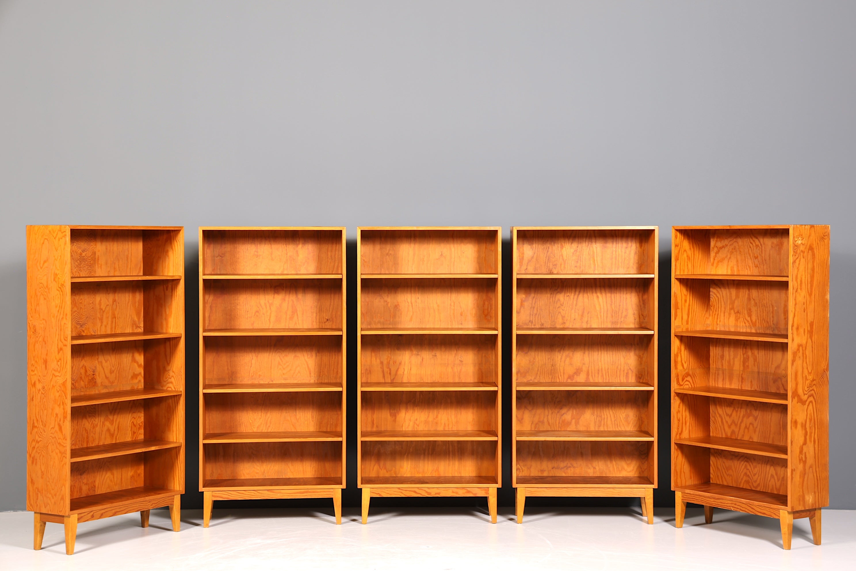 Stilvolles Mid Century Regal echt Holz Vintage Bücherregal Schrank Buchablage 60s Bookshelf 3 von 5