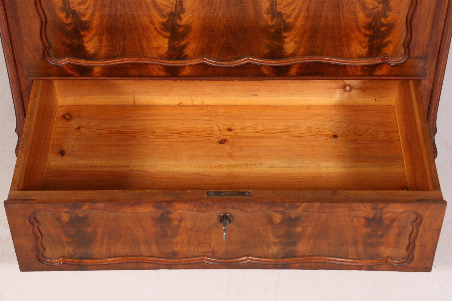 Edle Louis Philippe Kommode Gründerzeit Sideboard um 1880 Antik Schubladenkommode