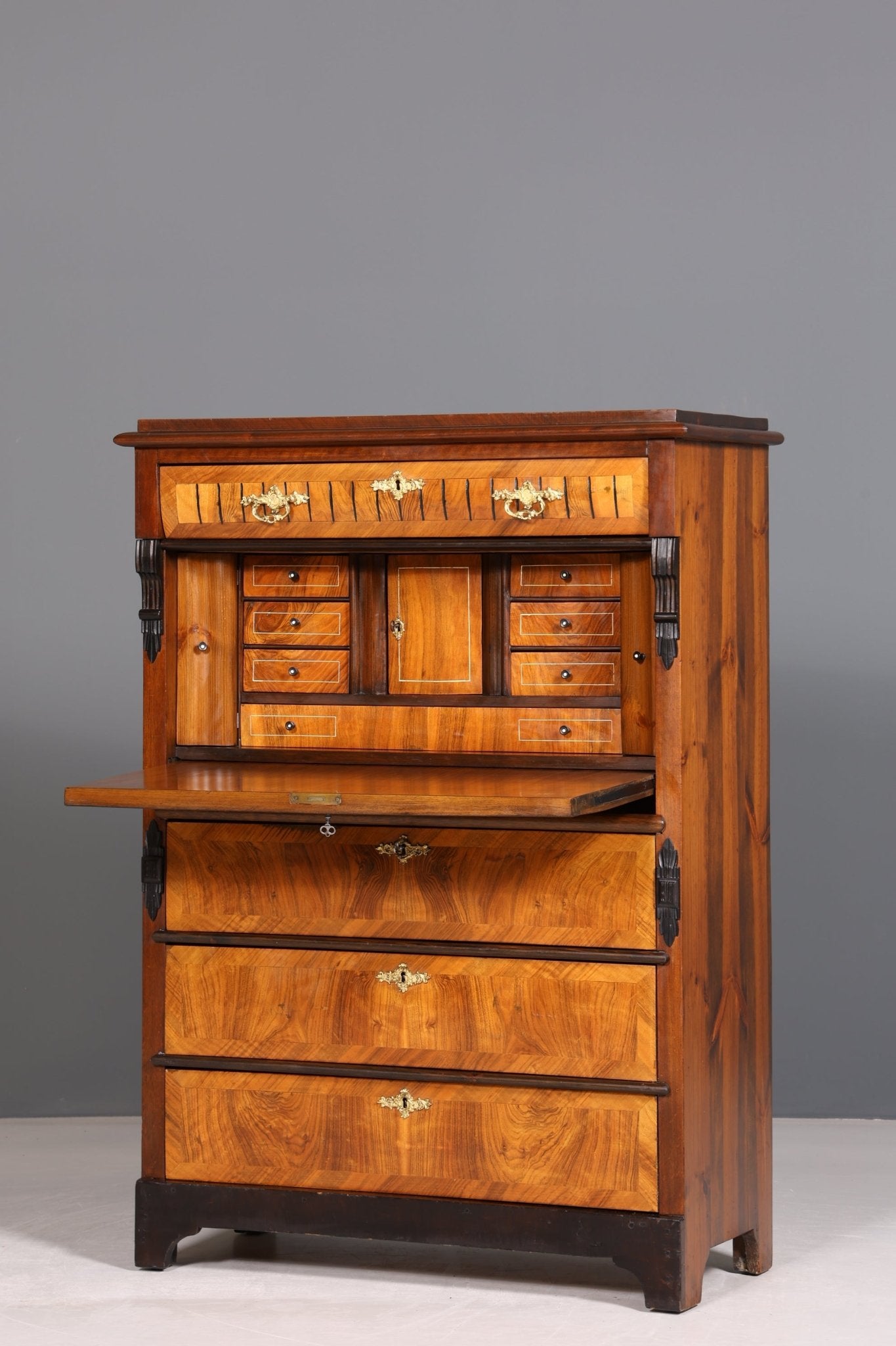 Edler Gründerzeit Sekretär Vertiko Nussbaum Jugendstil Highboard Louis Philippe Kommode um 1880