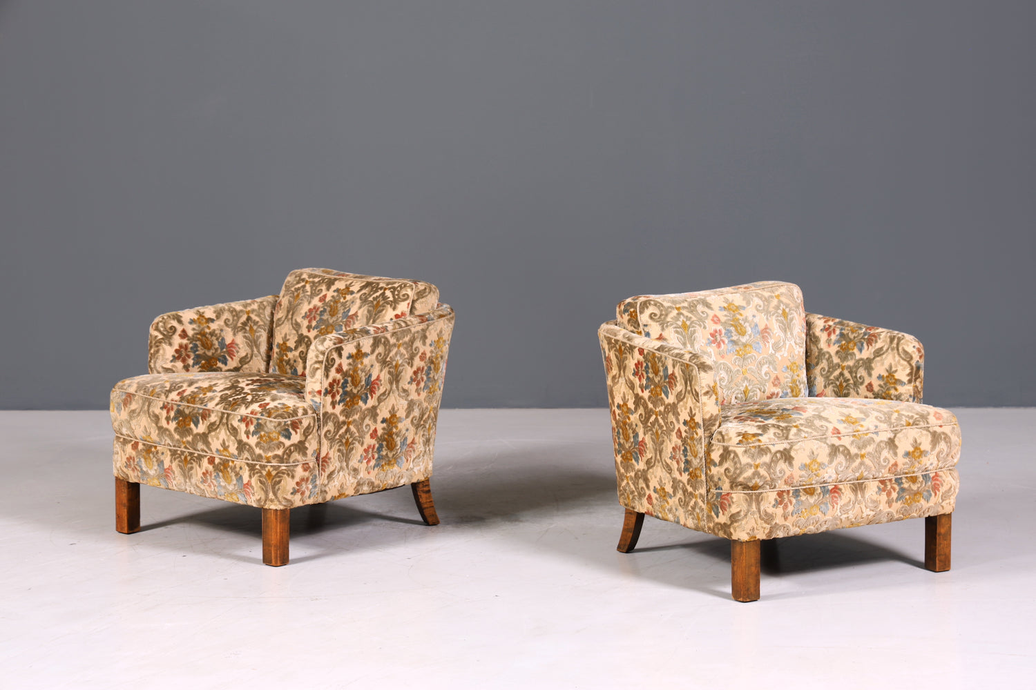 Wunderschöner Chippendale Sessel Art Deco Stil Lounge Floraler Samt Stoff Sessel 1 von 2