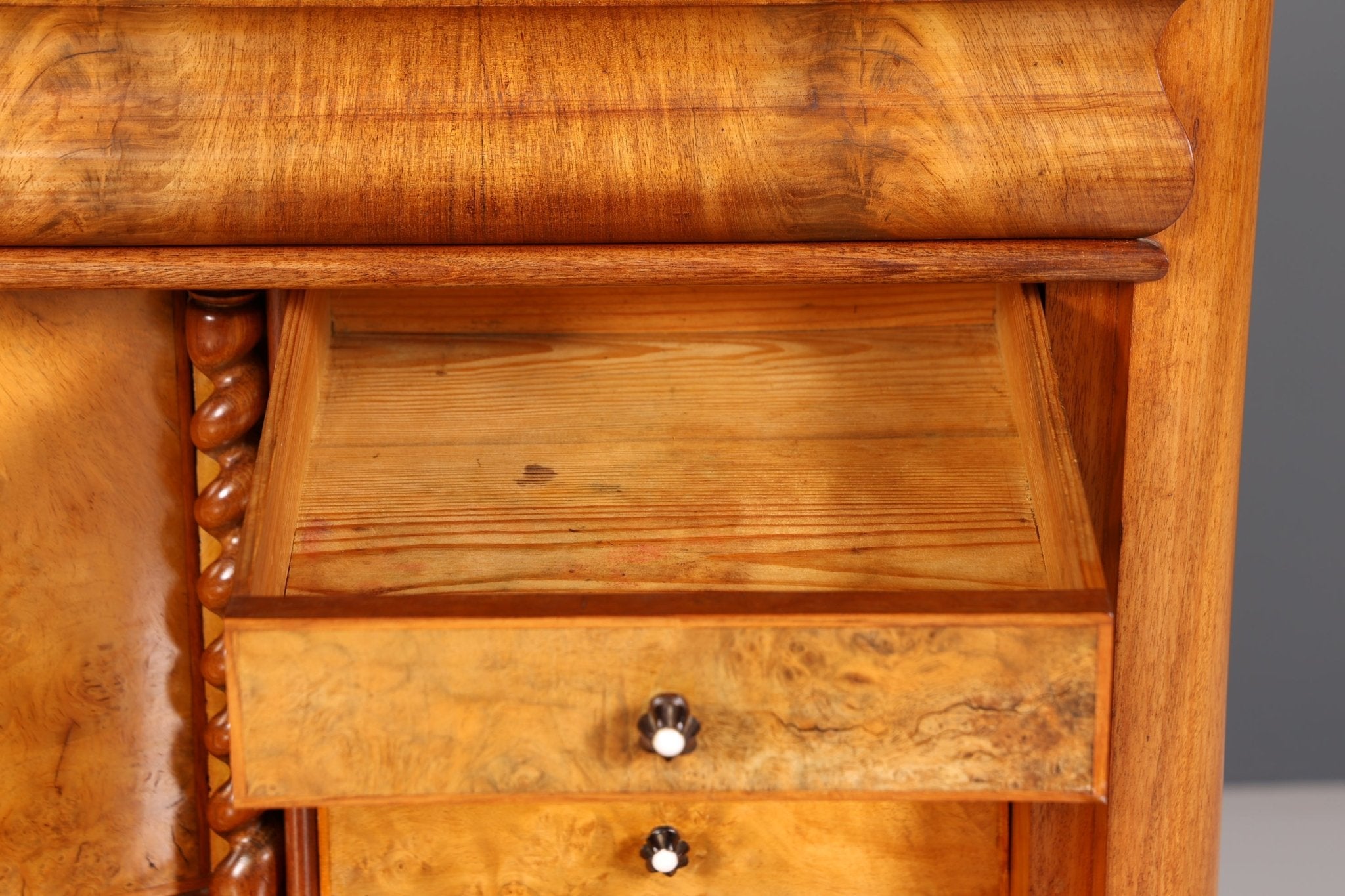 Traumhafter Louis Philippe Sekretär um 1880 Gründerzeit Antik Schrank Chiffoniere Kommode