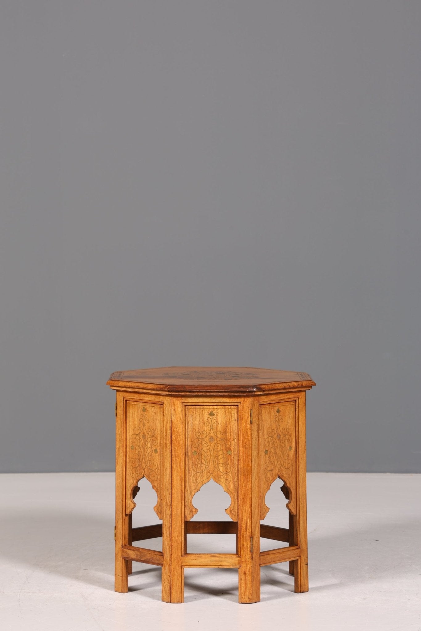 Wunderschöner Tisch Hoshiarbur Table Beistelltisch im Orientalischen Stil Ablagetisch Antik Stil Intarsien