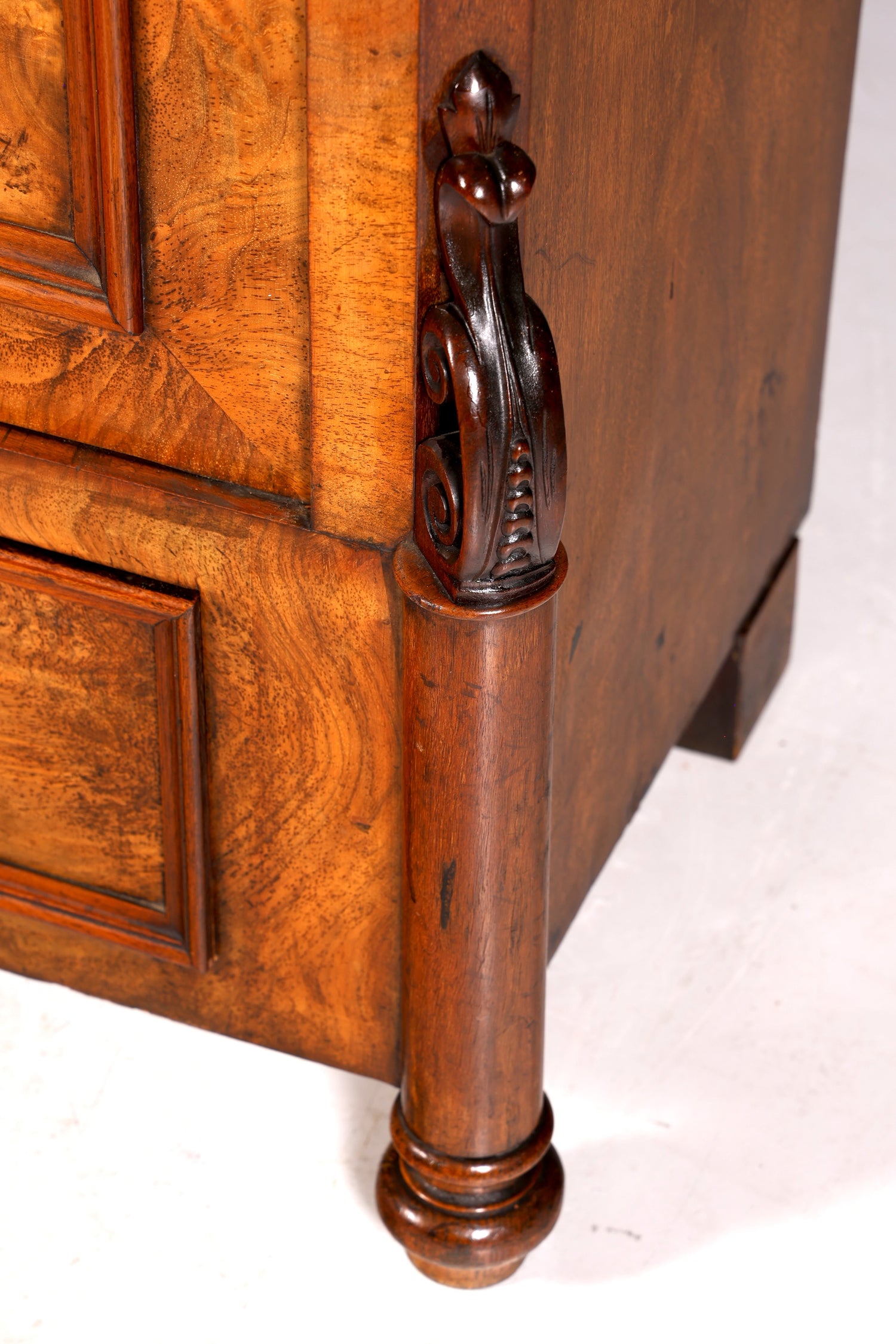 Traumhafte Louis Philippe Vitrine Antik Biedermeier Schrank echt Holz um 1880