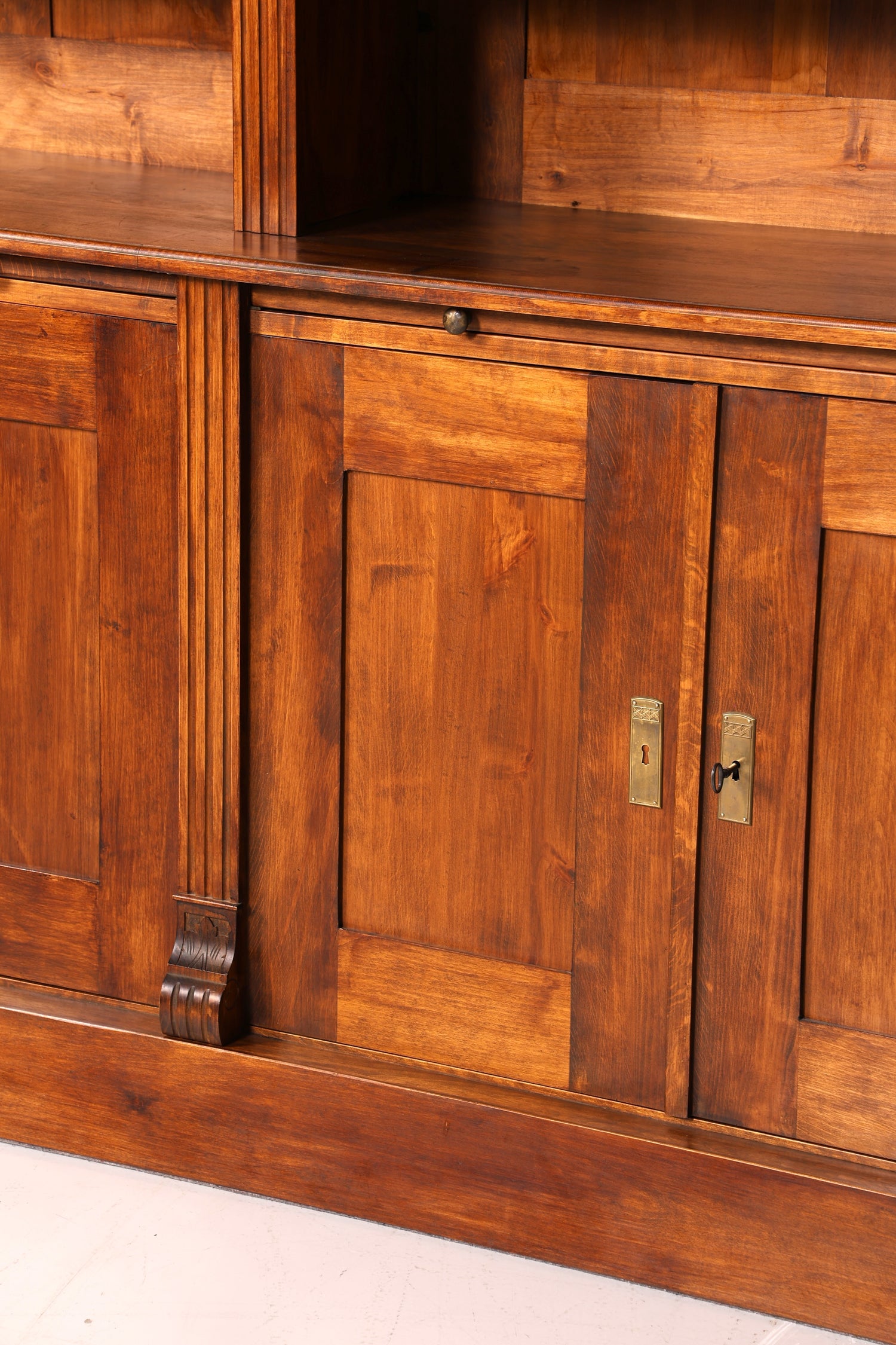 Traumhaftes XXL massiv Holz Regal Kolonial Schrank Antik Stil Bücherregal Kommode Bibliothek Bücherwand