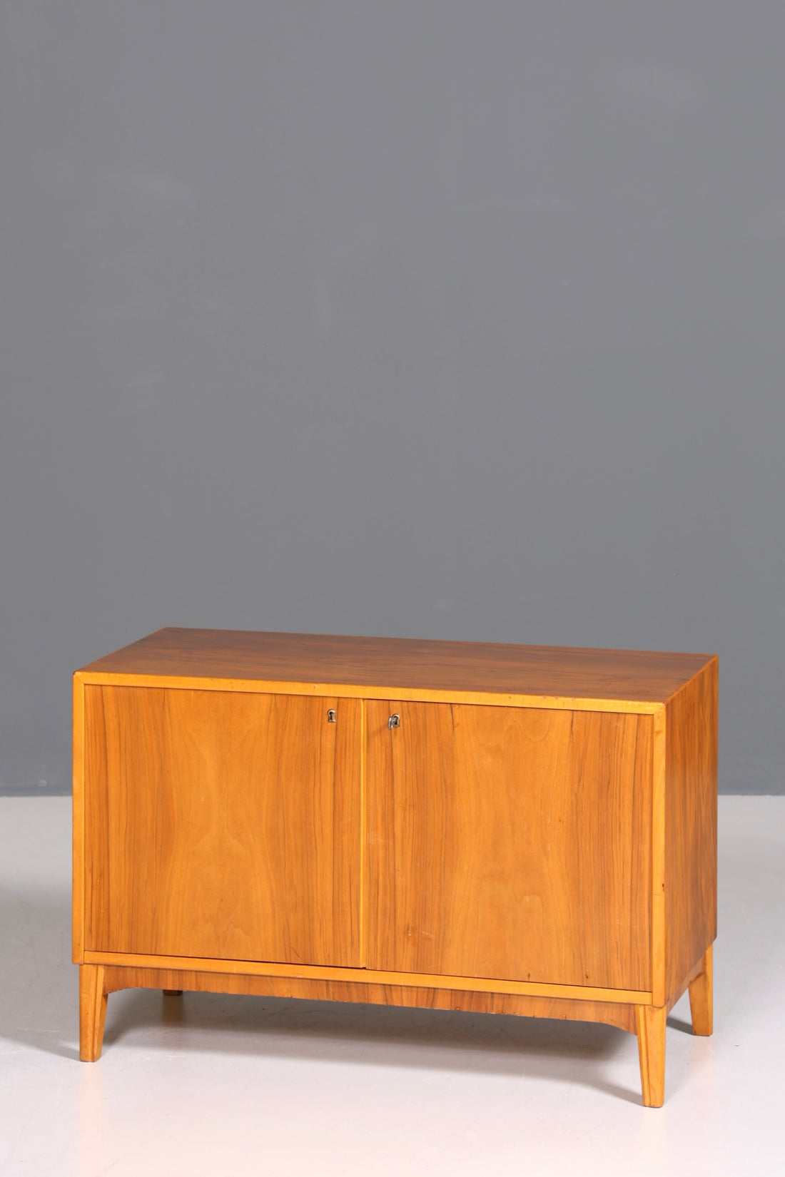 Wunderschöner Mid Century Schrank Vintage Kommode Retro Flur Kommode 60s Regal Sideboard