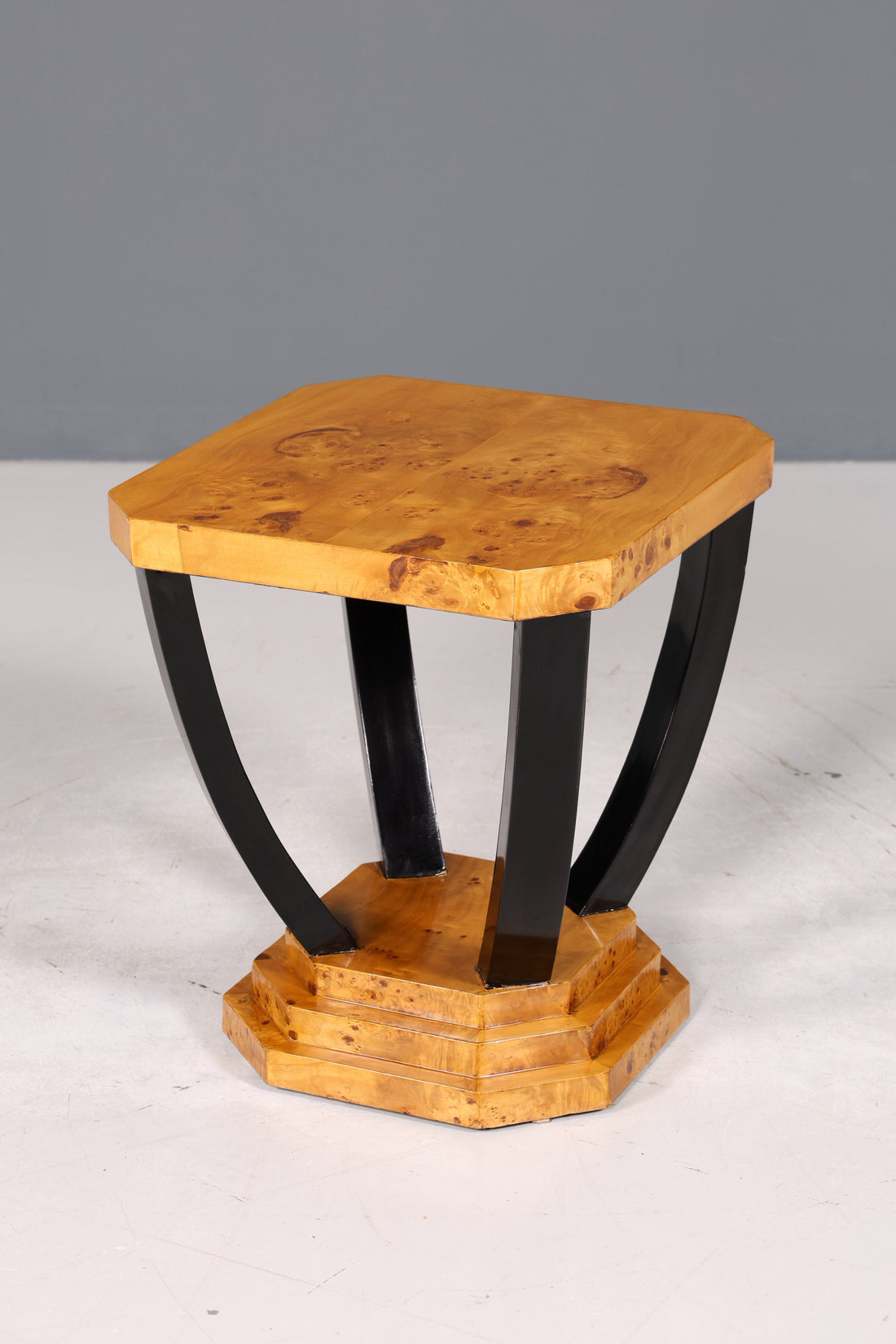 Elegant Art Deco design side table, antique style coffee table, storage table