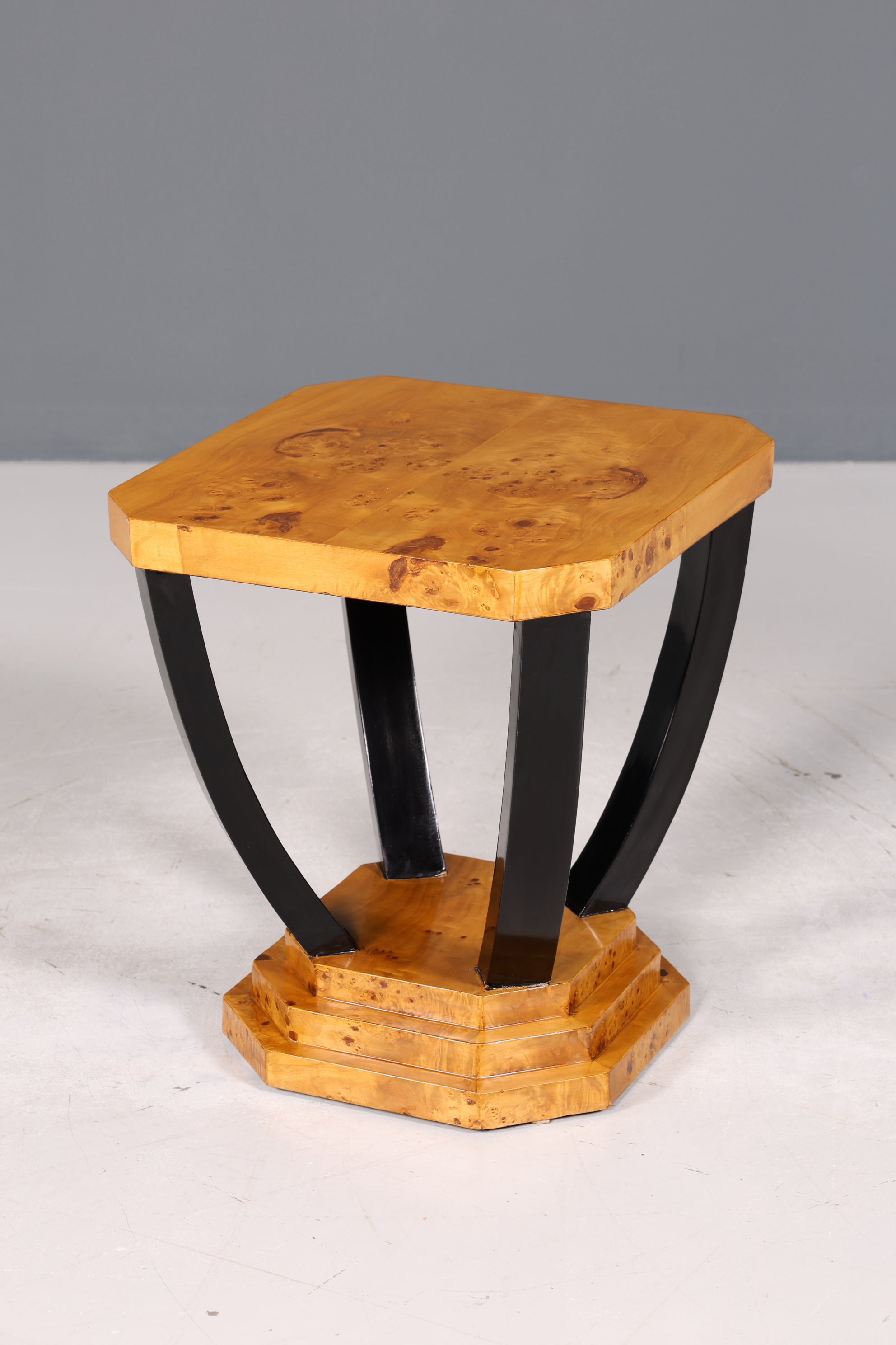 Elegant Art Deco design side table, antique style coffee table, storage table