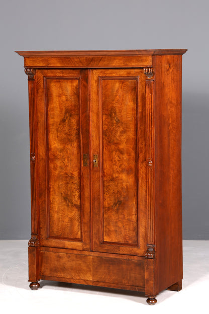 Edler Gründerzeit Schrank um 1880 Kleiderschrank Antik Jugendstil Wäscheschrank Dielenschrank