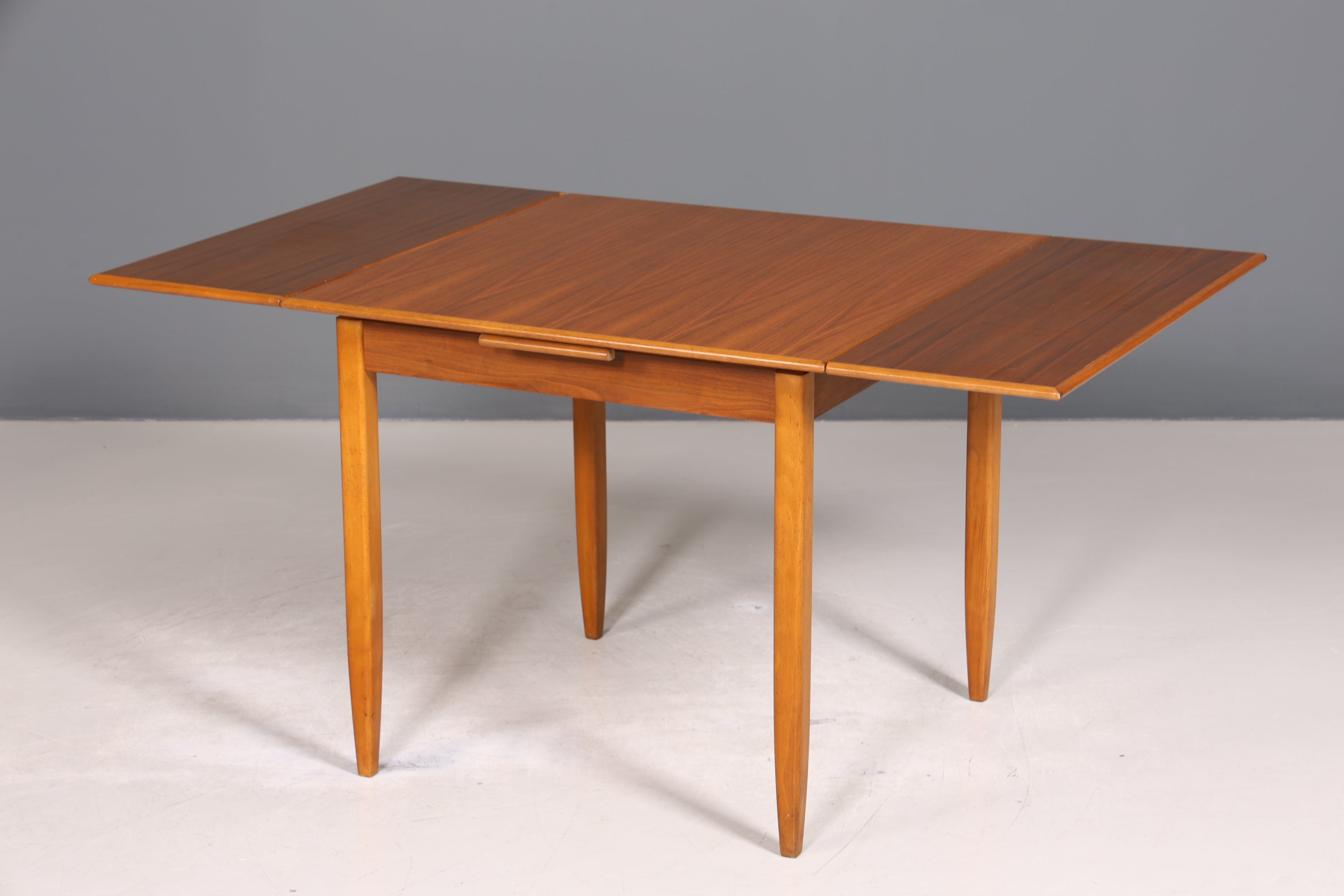 Traumhafter Mid Century Esstisch ausziehbarer Danish Design Teak Holz Küchentisch Esszimmer Tisch