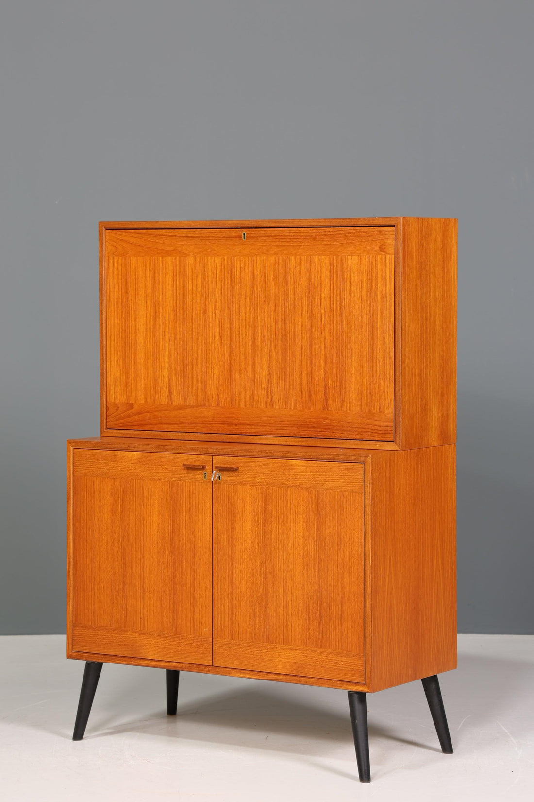 Schlichter Mid Century Schrank Sekretär Bücherregal Retro Highboard Vintage Regal 60s