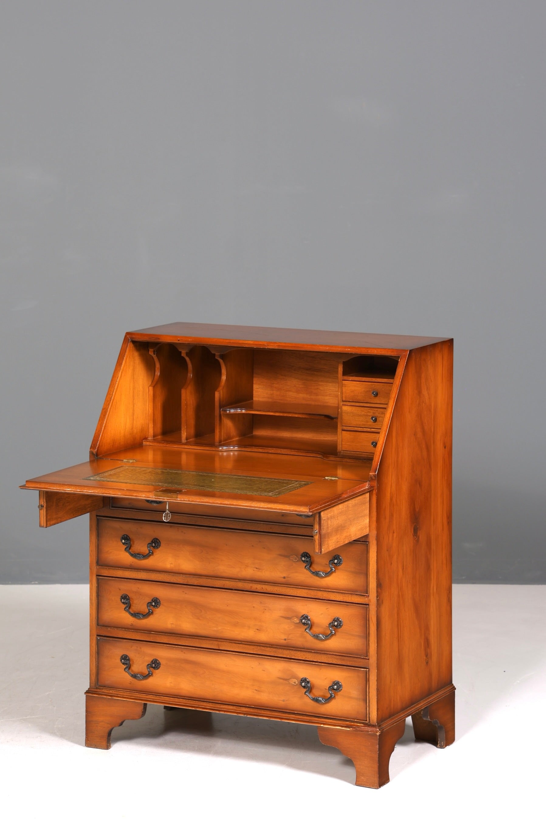 Wunderschöner Englischer Sekretär Schreibkommode Antik Stil echt Lederauflage Kommode UK Schreibtisch