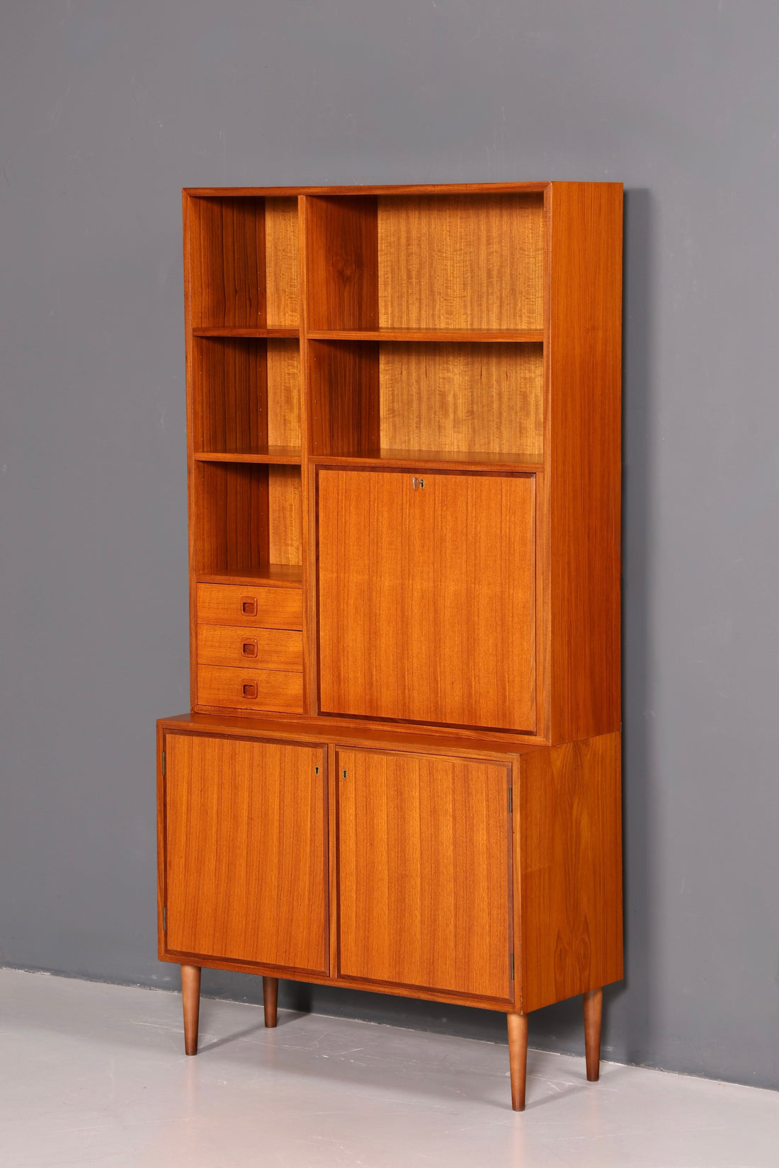 Traumhaftes Mid Century Regal Teak Holz Schrank Danish Design Retro Kommode Vintage Bücherregal 60er Jahre