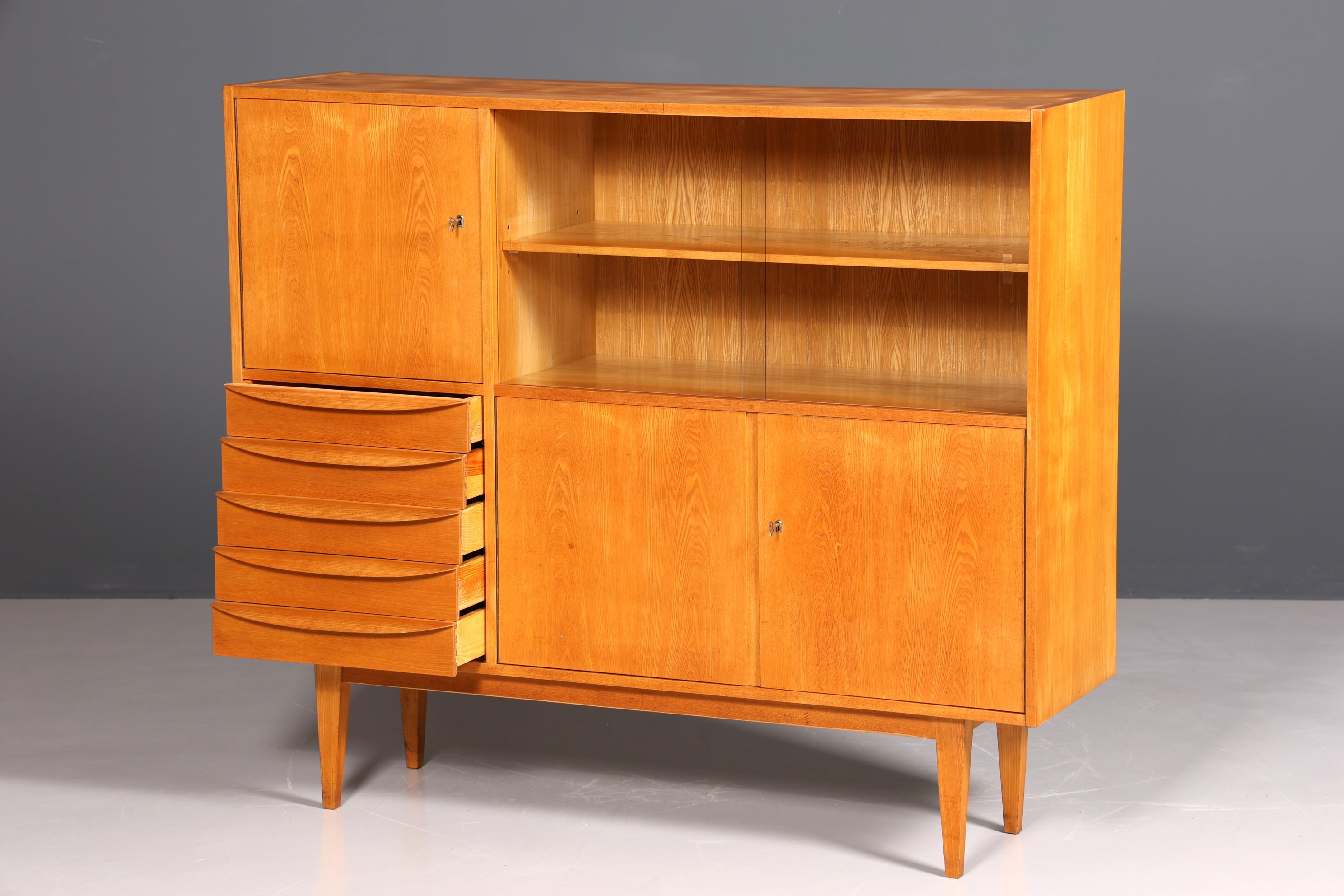 Original Hellerau Mid Century Vitrine Schrank Franz Ehrlich 602 Kommode Bücherregal Highboard
