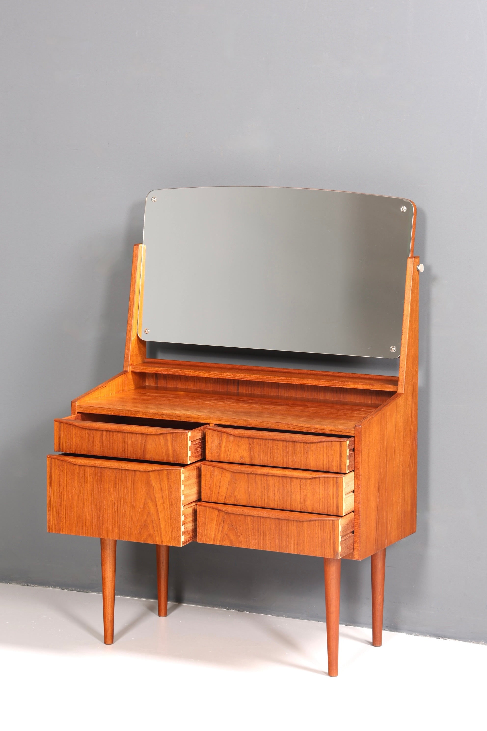 Wunderschöner Mid Century Schminktisch Danish Design Frisiertisch Retro Schreibtisch Teak Holz Vintage Tisch 60s