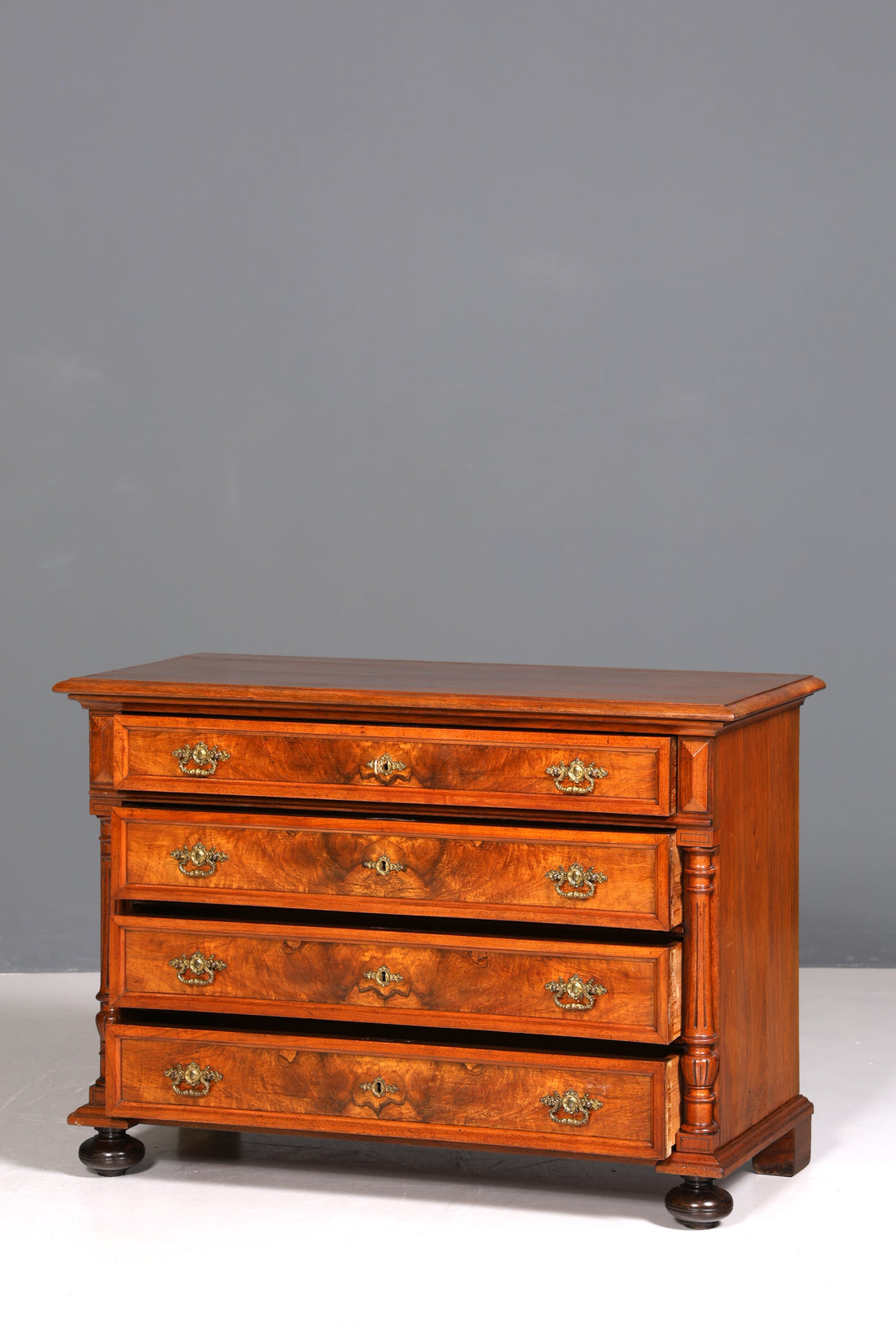 F232 Finish cm Wunderschöne Gründerzeit Kommode Louis Philippe Nussbaum Schubladen Kommode Sideboard um 1880
